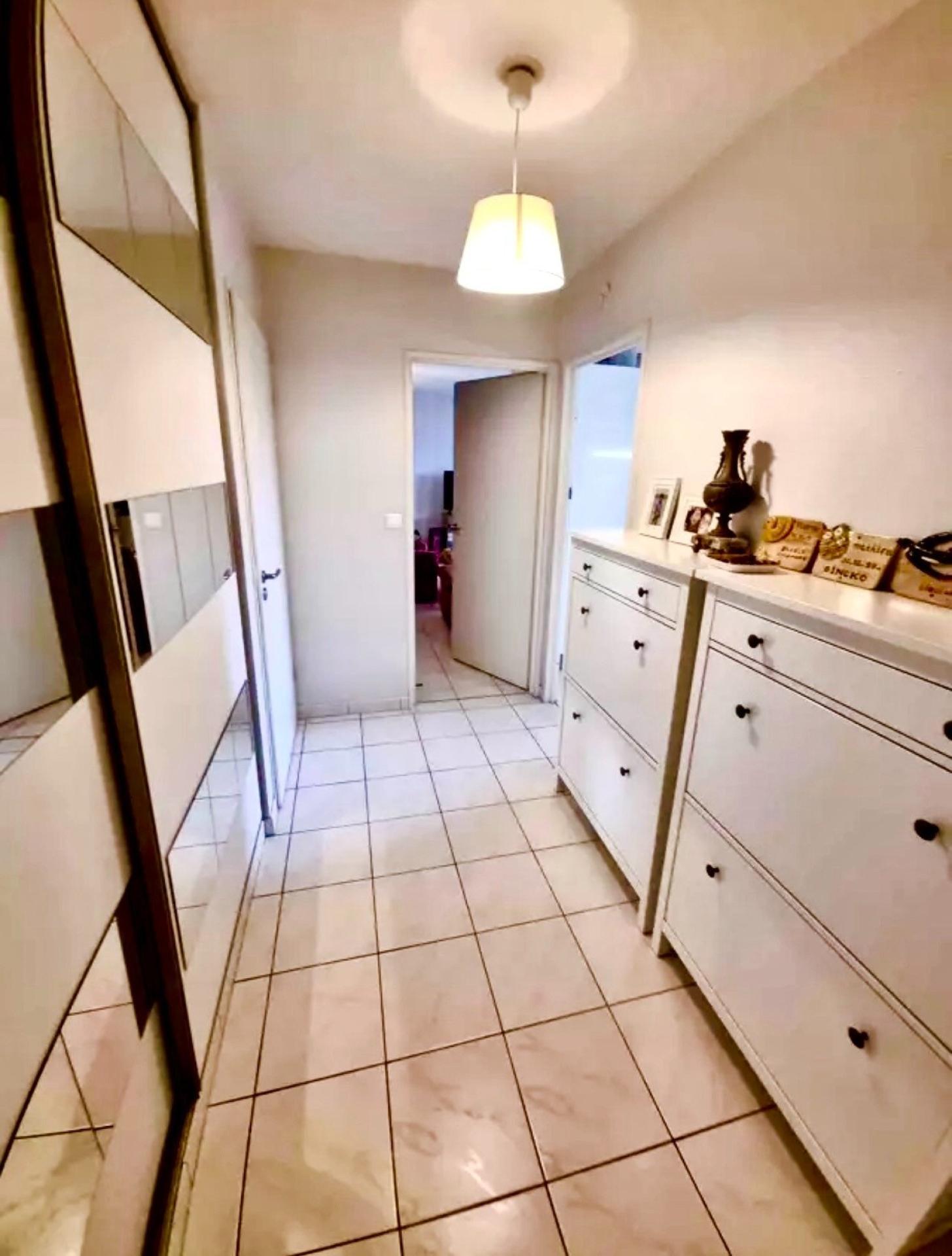 Miniature photo - 3 / 10