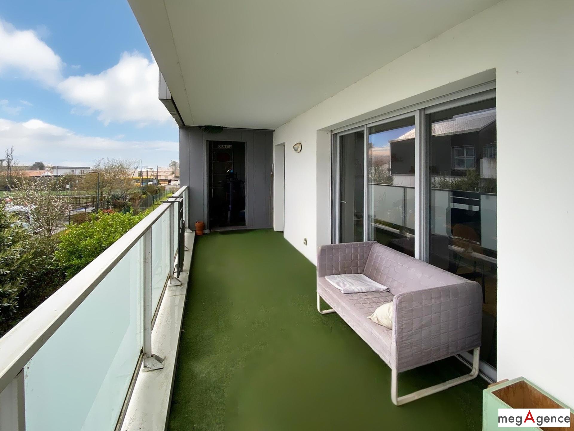 Miniature photo - 2 / 9