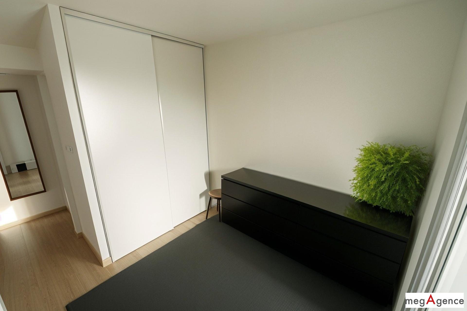 Miniature photo - 7 / 9