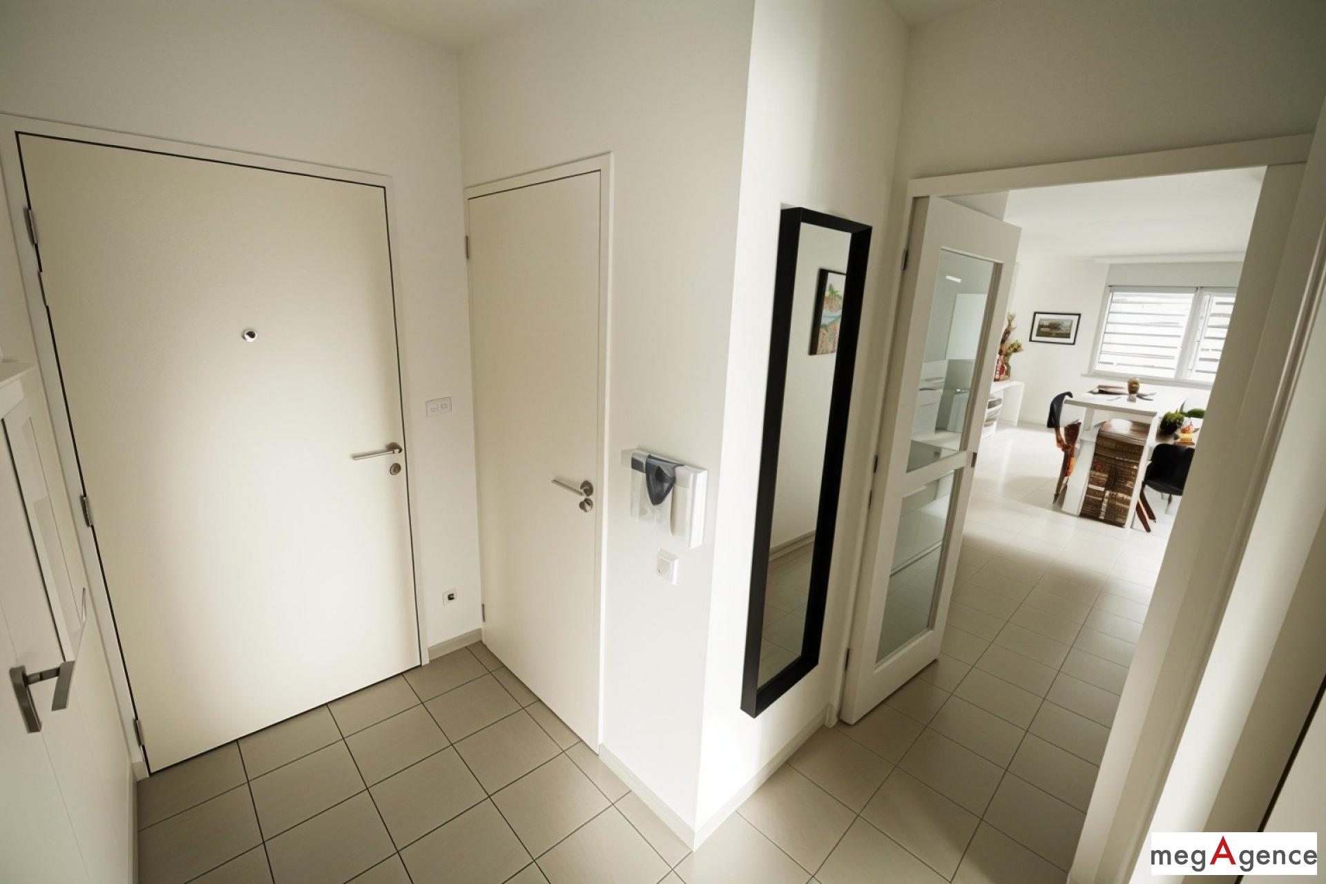 Miniature photo - 8 / 9