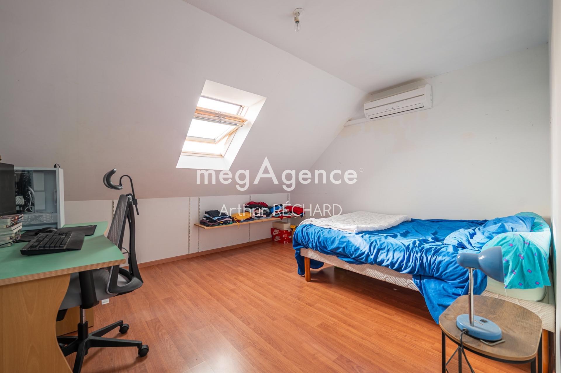 Miniature photo - 5 / 10