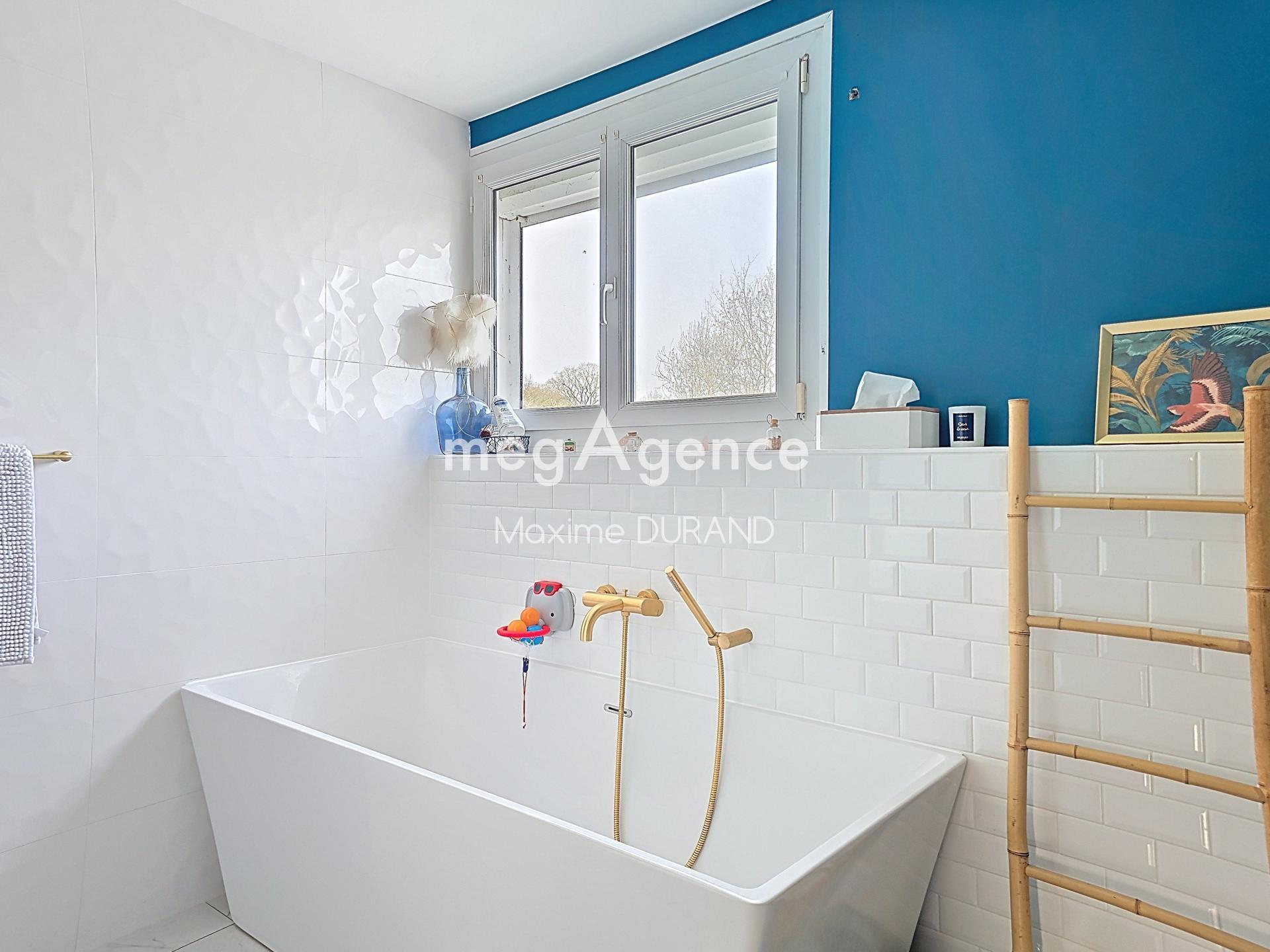 Miniature photo - 9 / 18