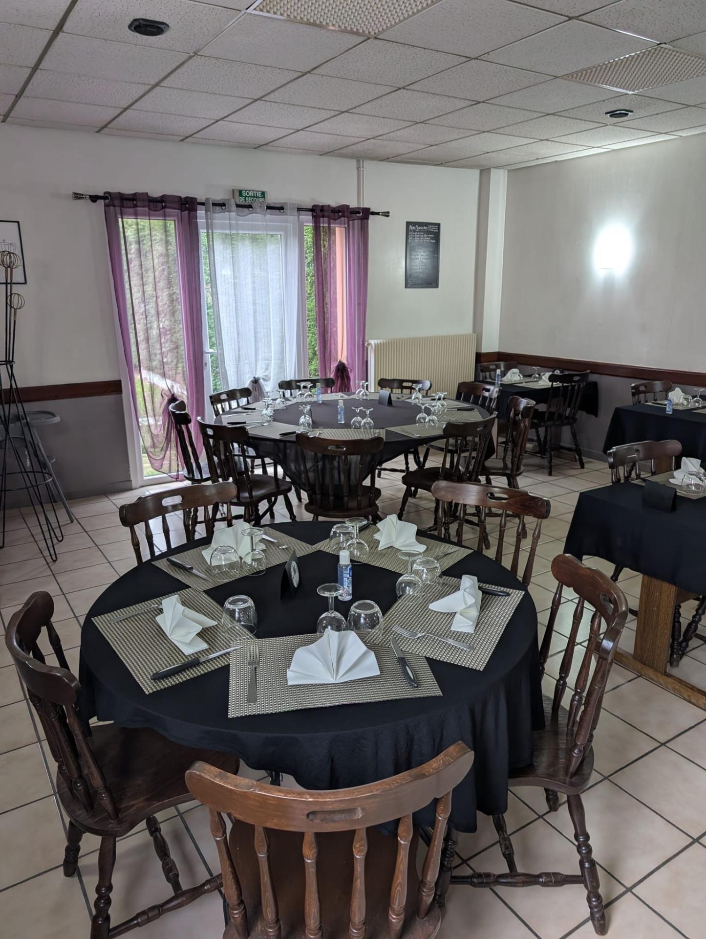 Miniature photo - 2 / 4