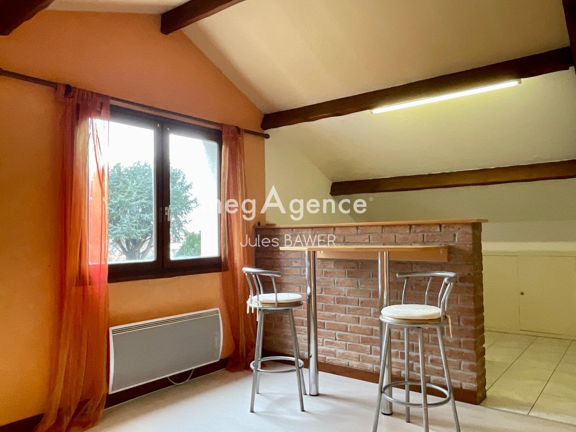 Miniature photo - 12 / 16