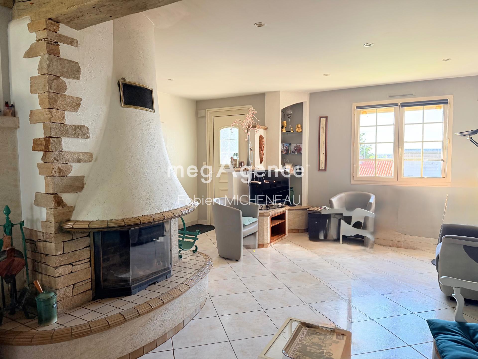 Miniature photo - 2 / 13