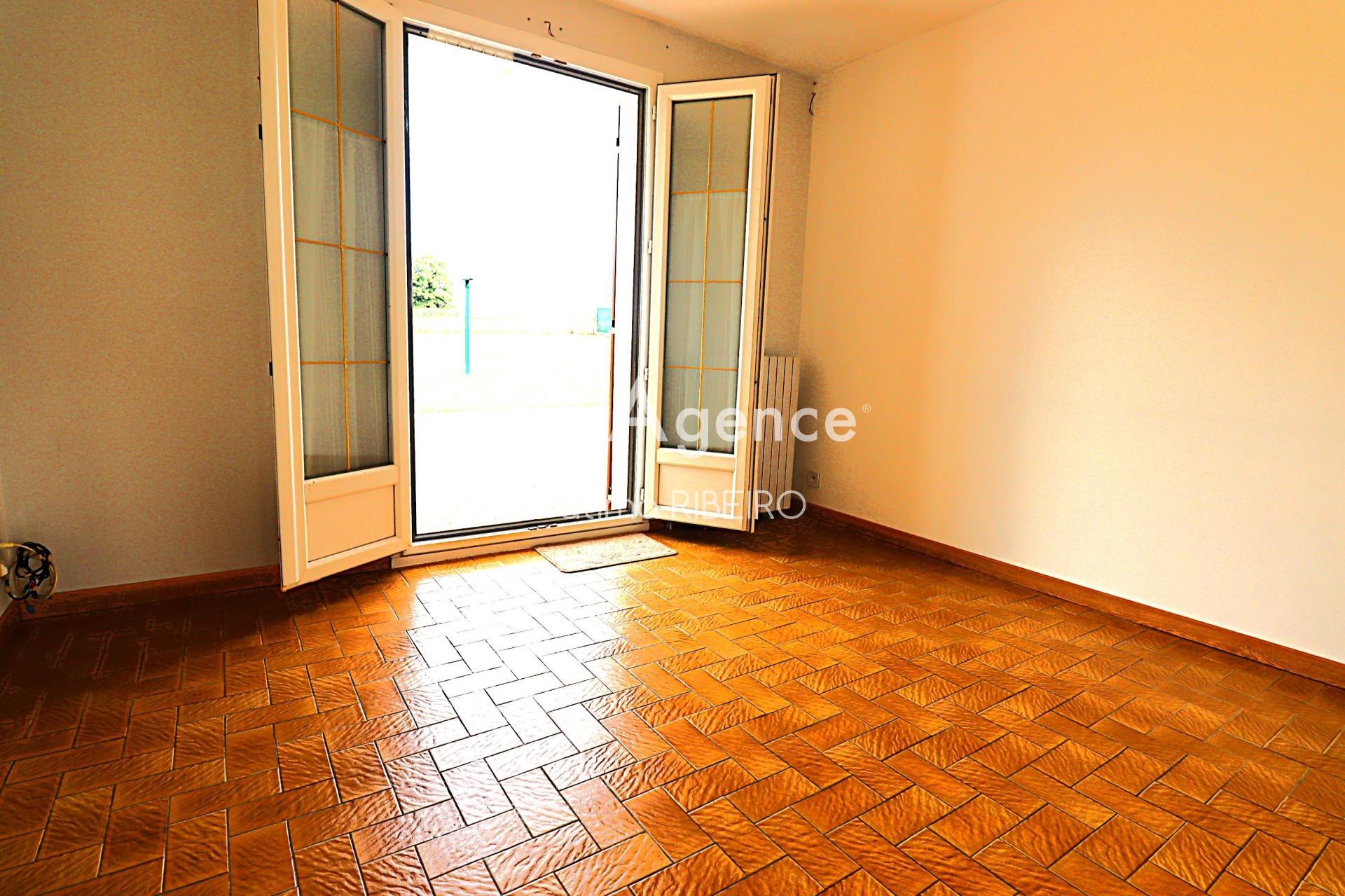 Miniature photo - 4 / 12