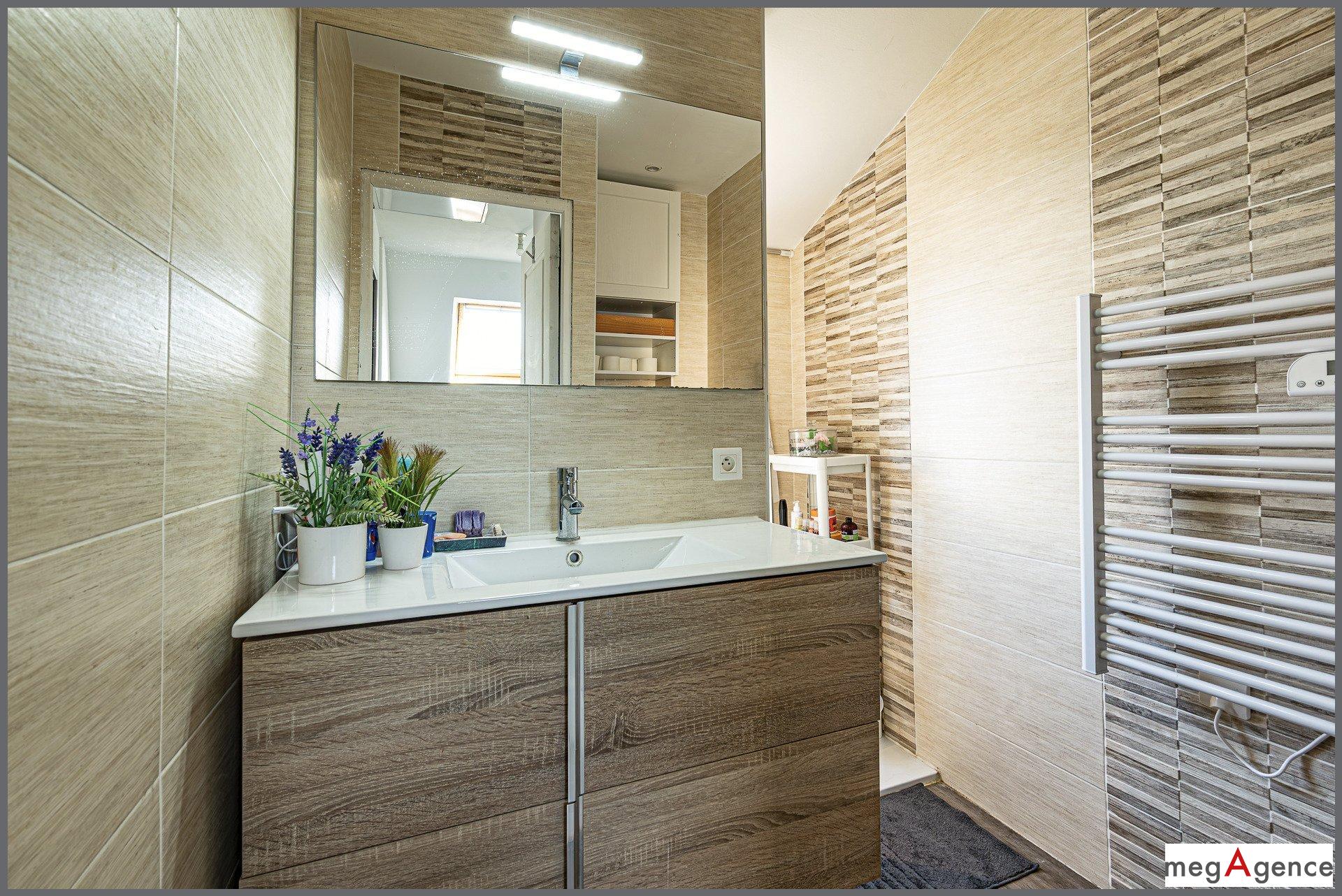 Miniature photo - 9 / 19