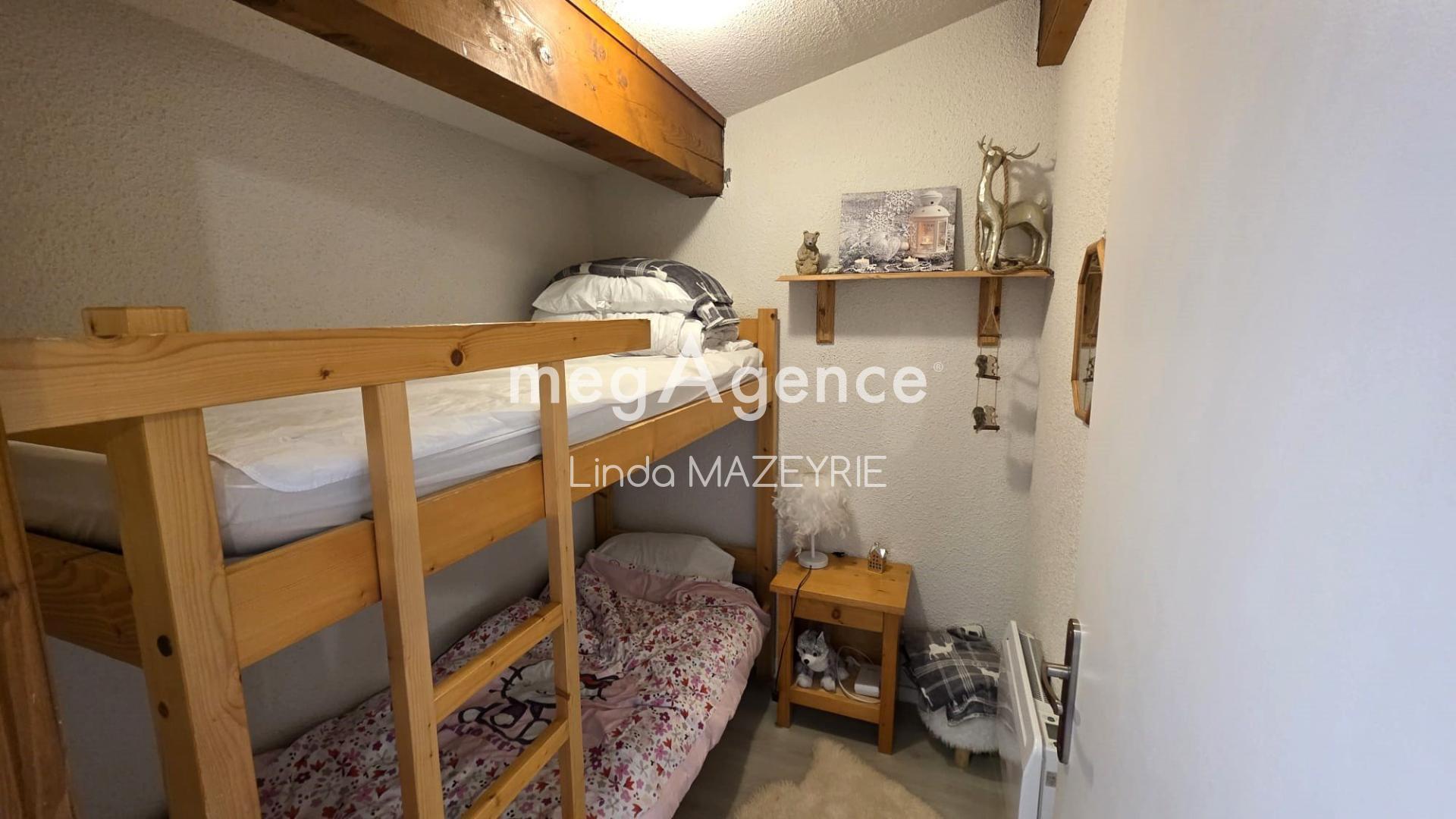 Miniature photo - 8 / 11