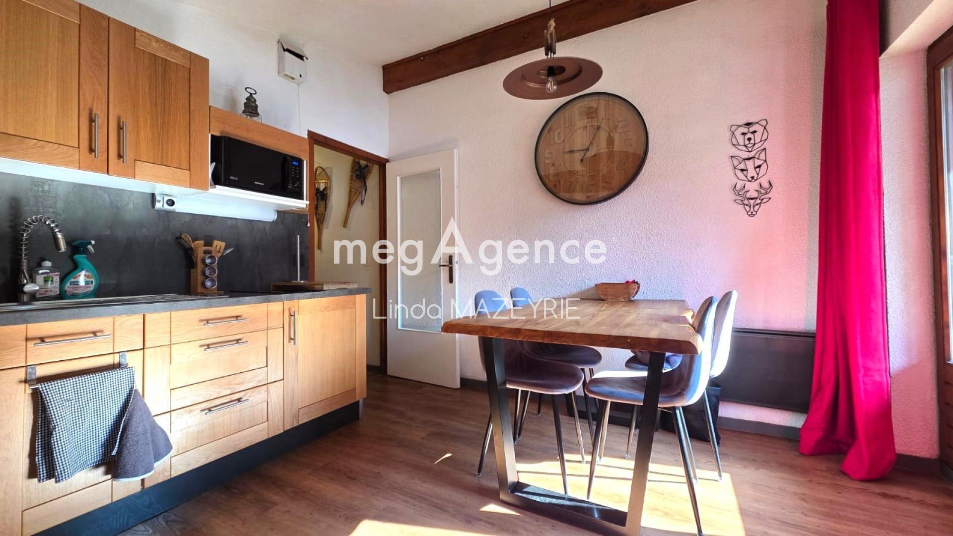 Miniature photo - 2 / 11