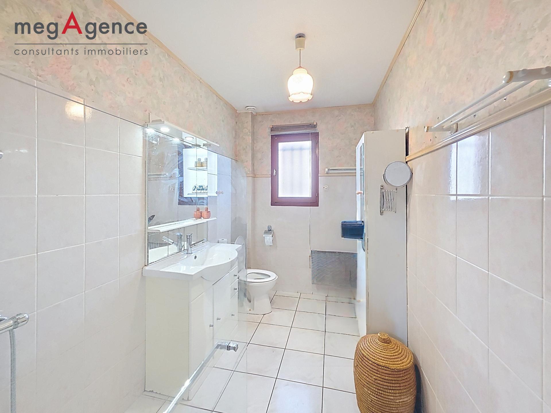 Miniature photo - 9 / 17