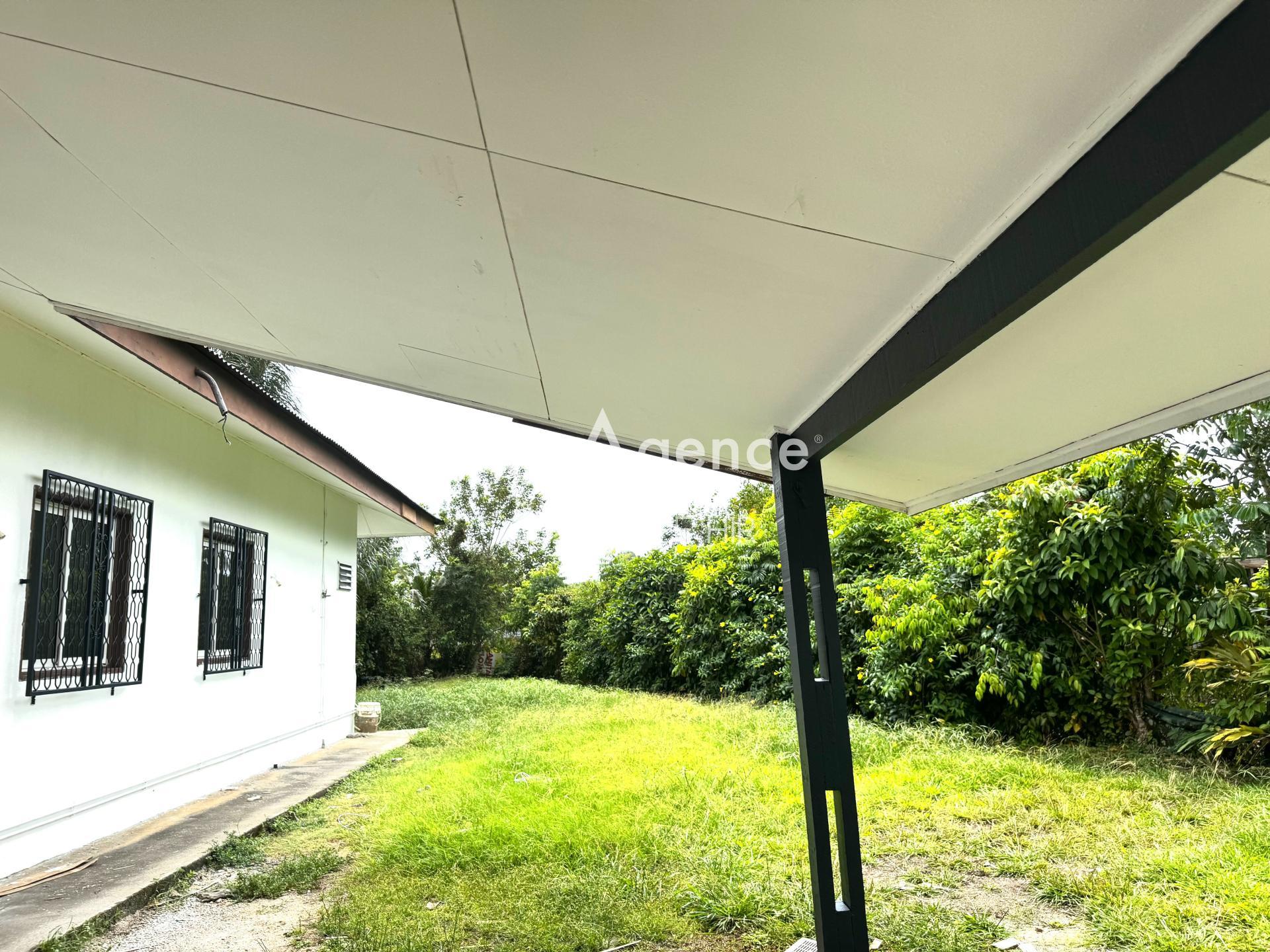 Miniature photo - 6 / 10