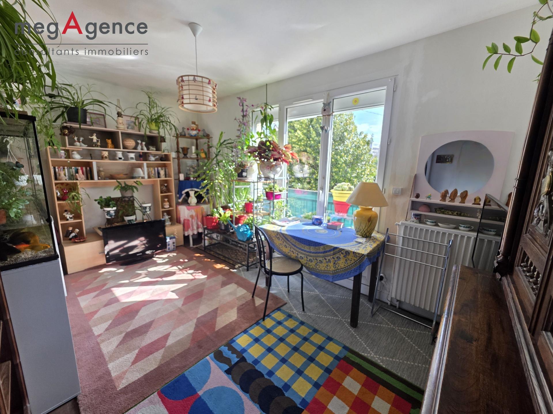 Miniature photo - 4 / 10