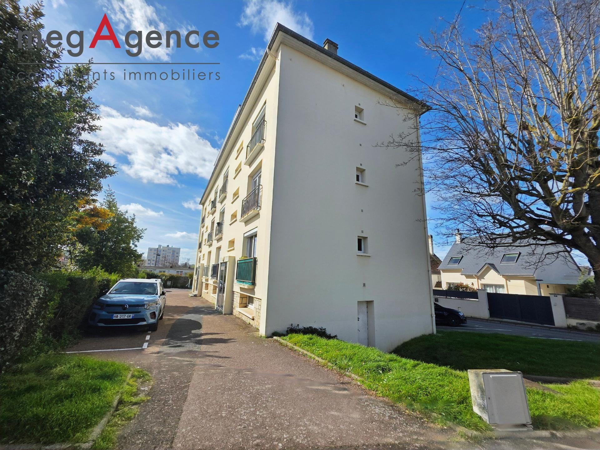 Miniature photo - 2 / 10