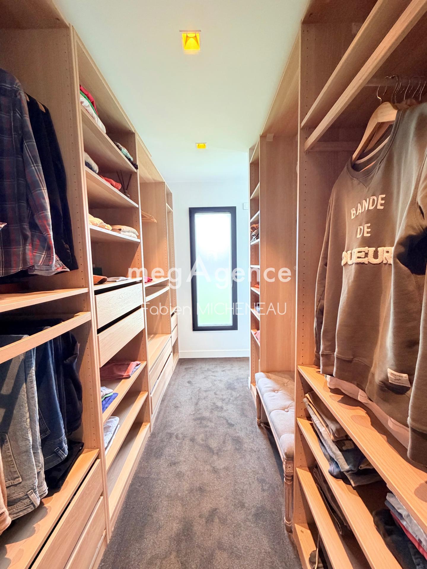 Miniature photo - 12 / 14