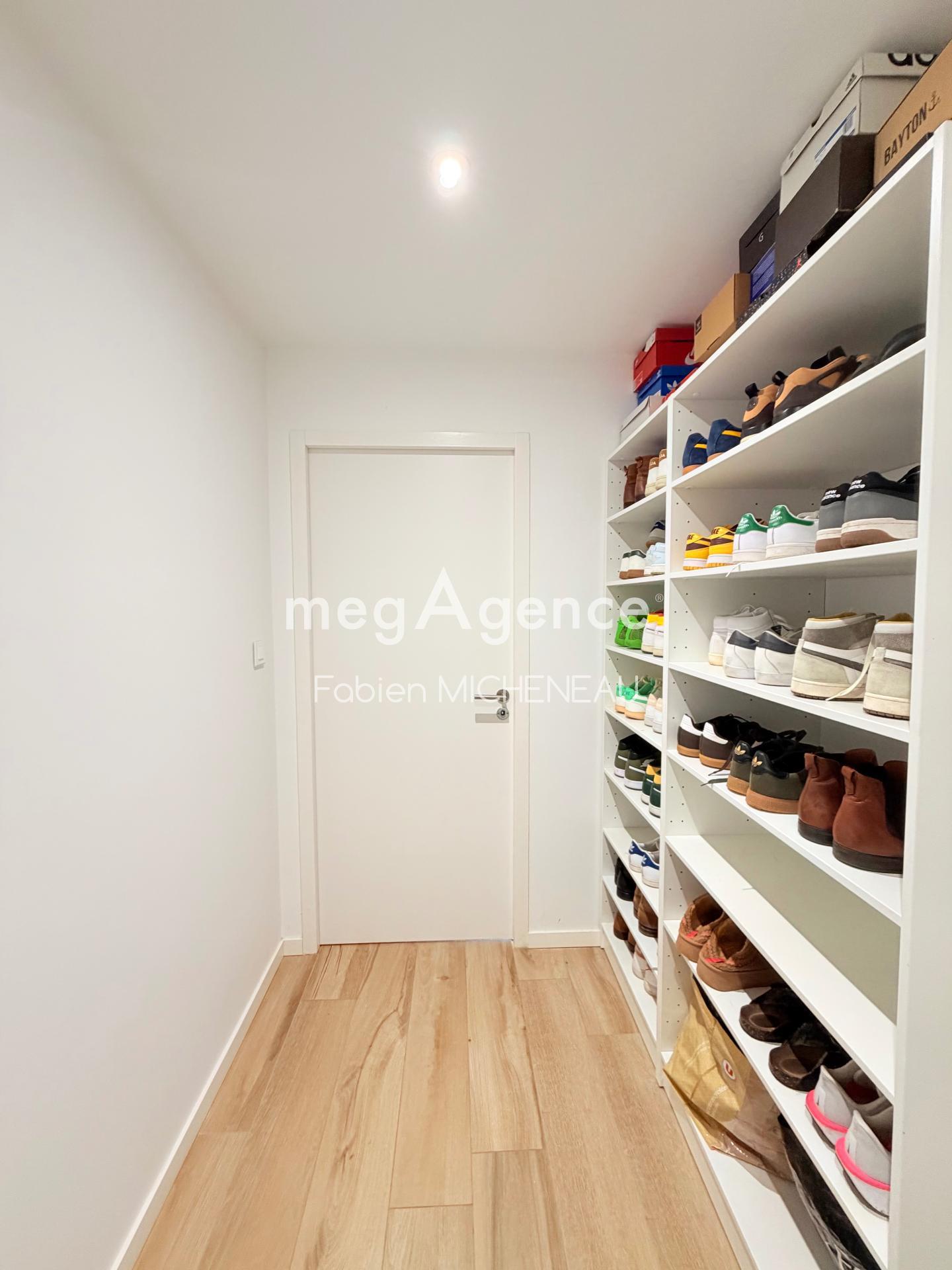 Miniature photo - 13 / 14