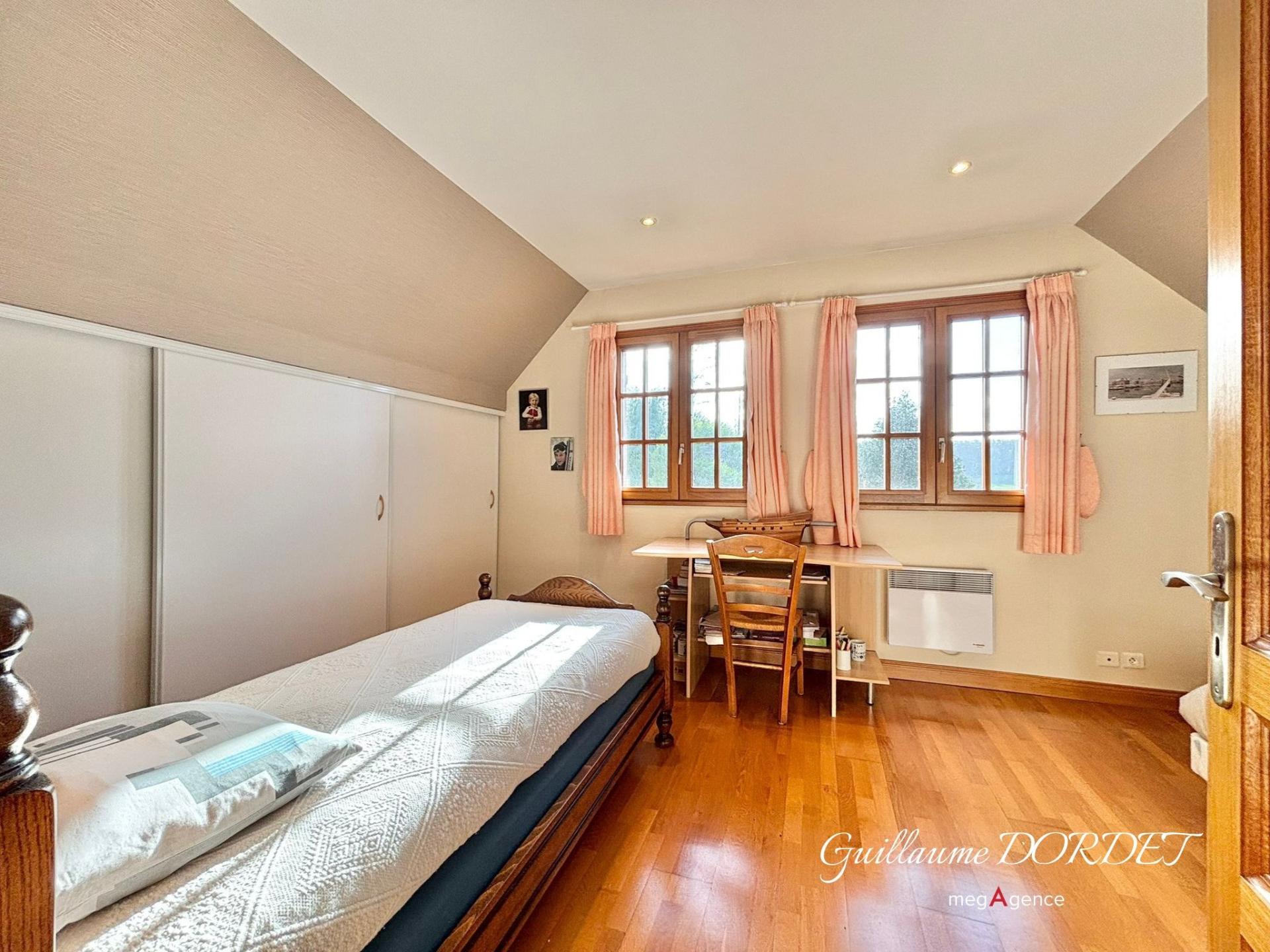 Miniature photo - 10 / 18