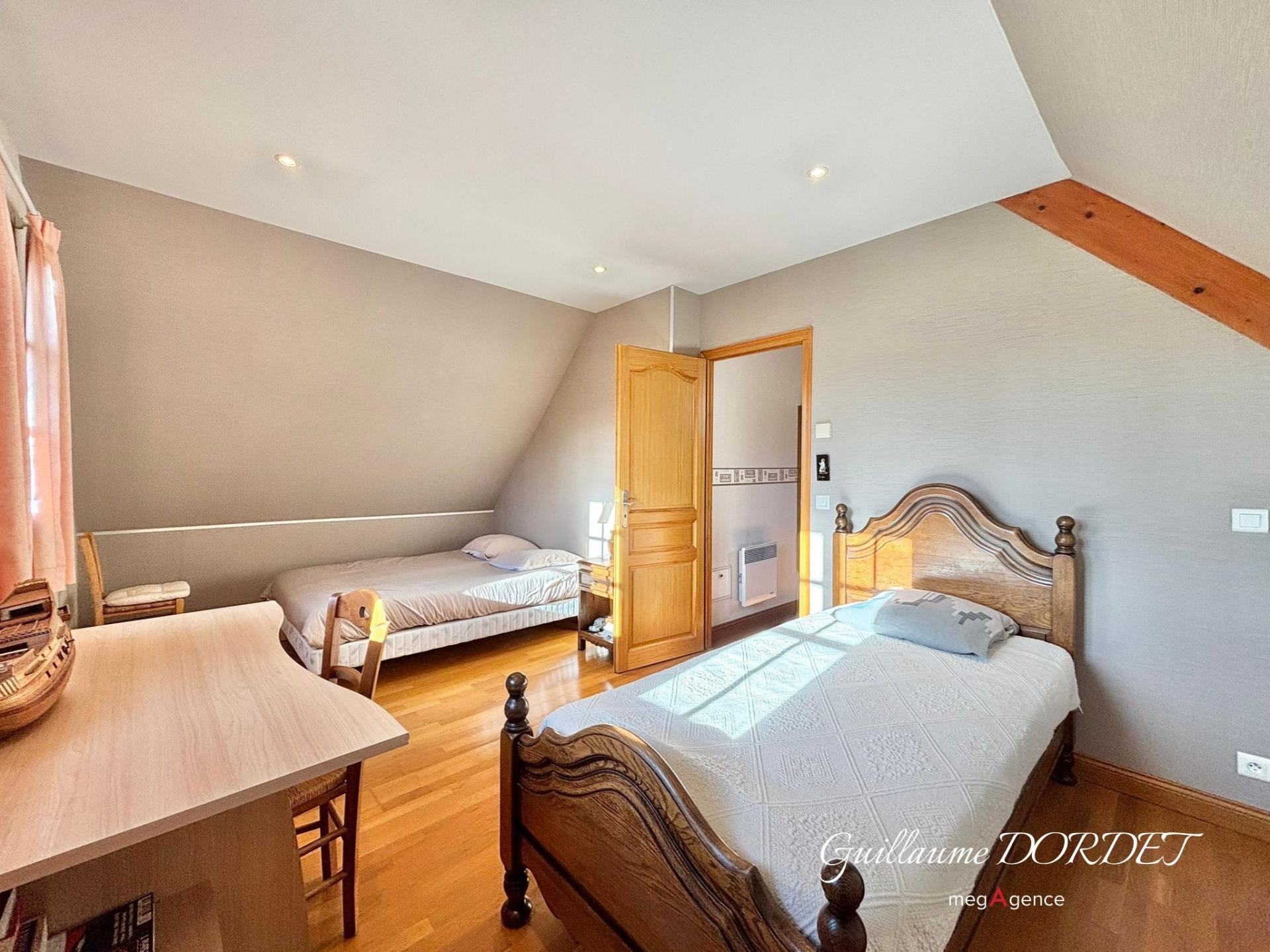 Miniature photo - 11 / 18