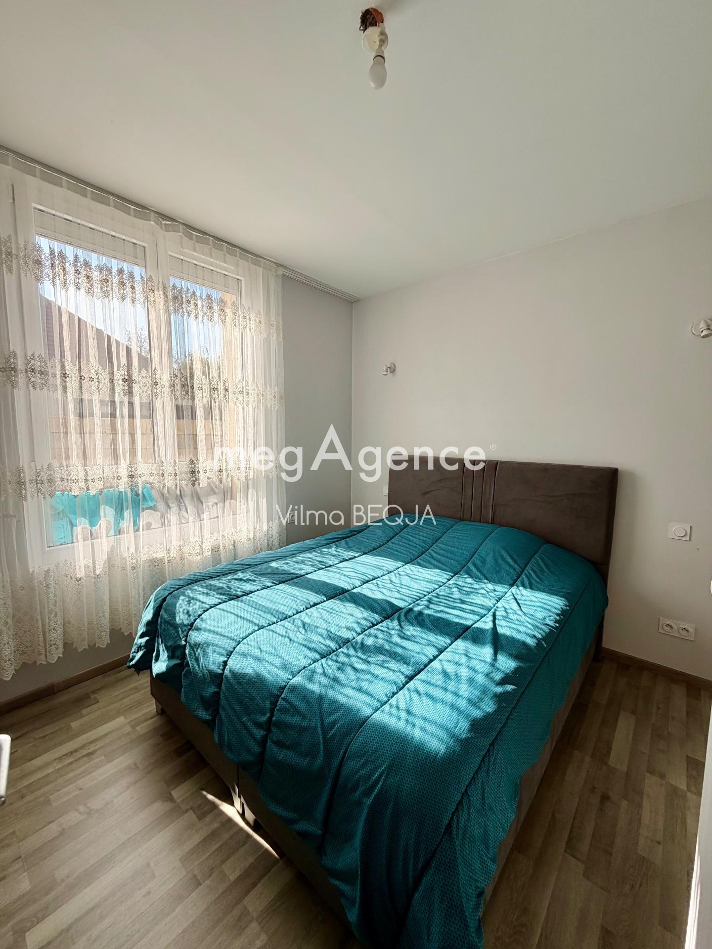 Miniature photo - 6 / 8