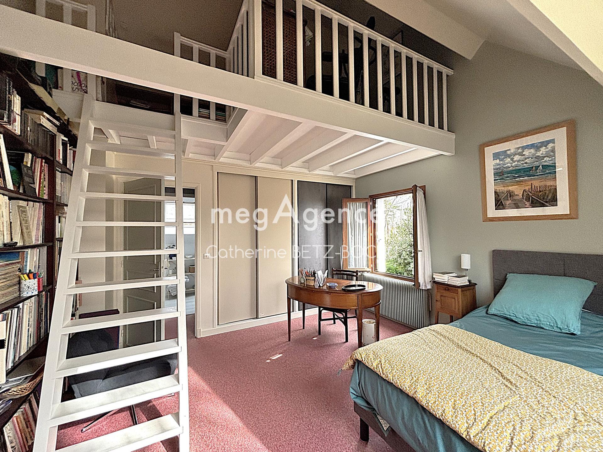 Miniature photo - 12 / 15