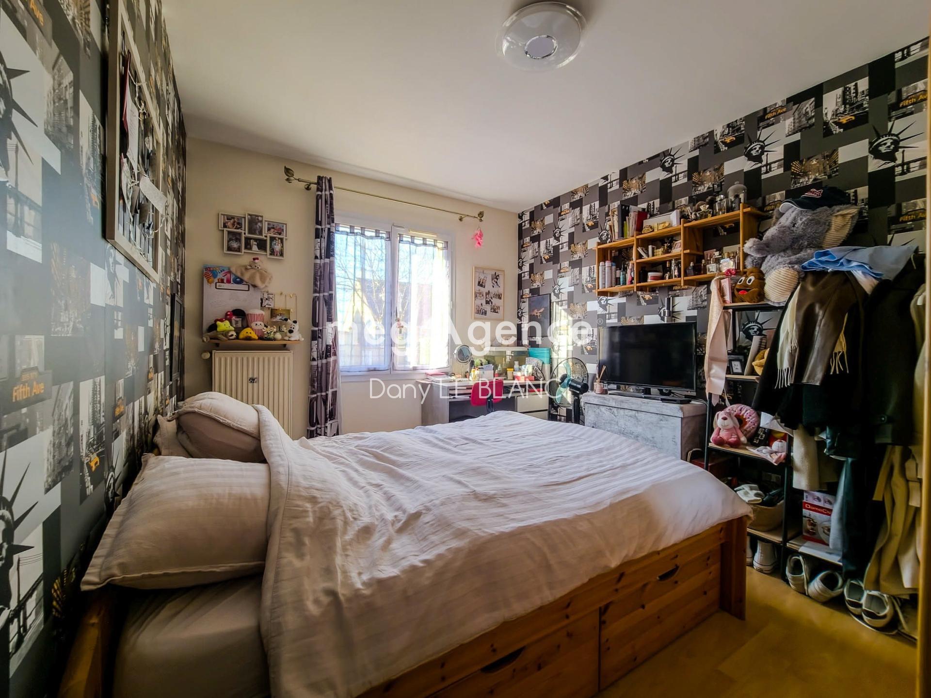 Miniature photo - 9 / 11