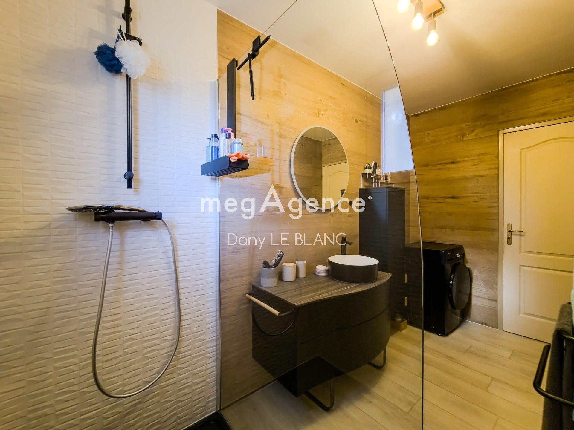 Miniature photo - 11 / 11