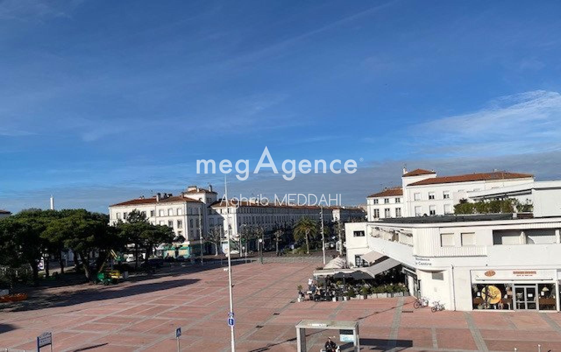 Miniature photo - 2 / 10