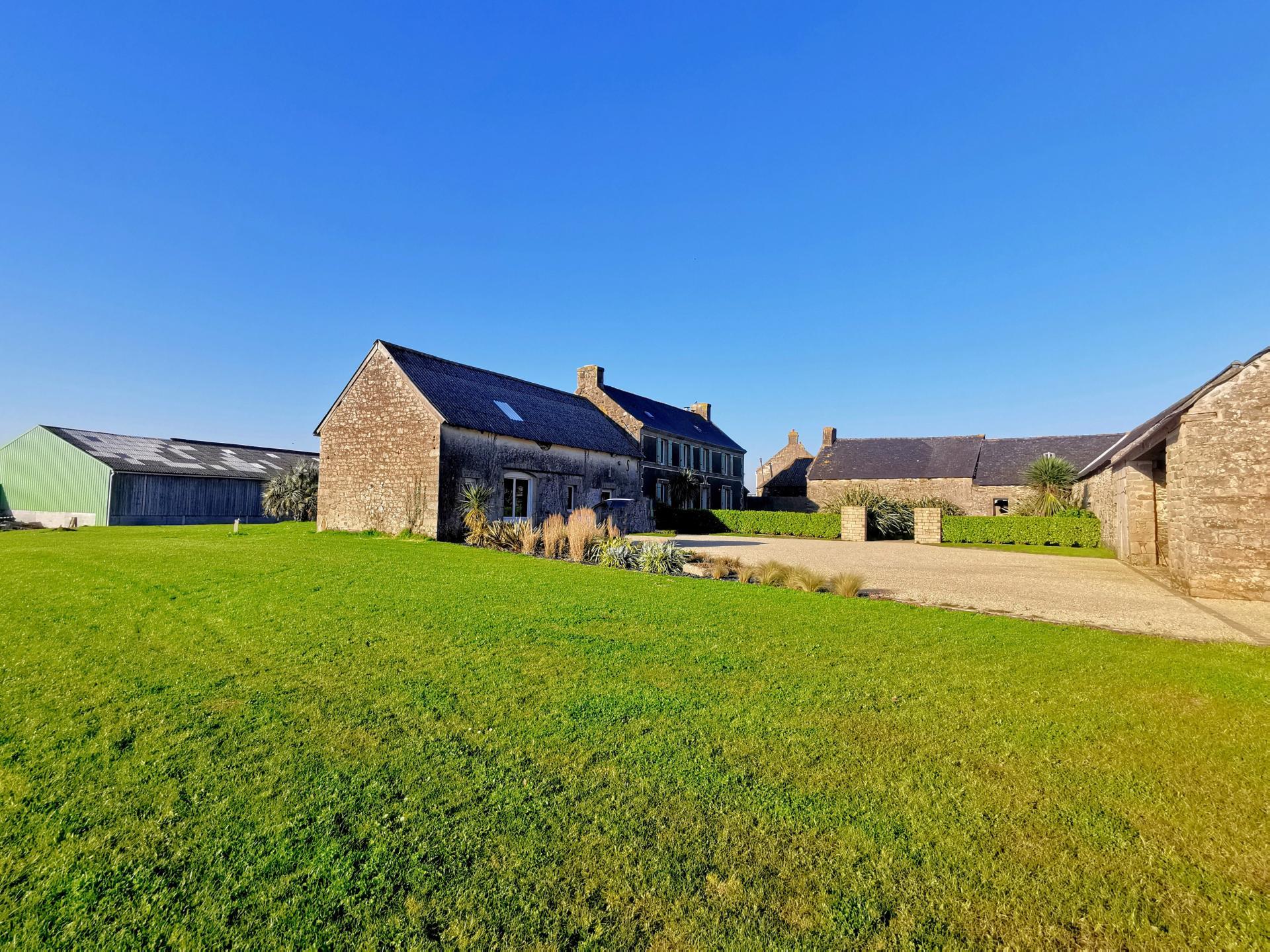 Miniature photo - 3 / 18