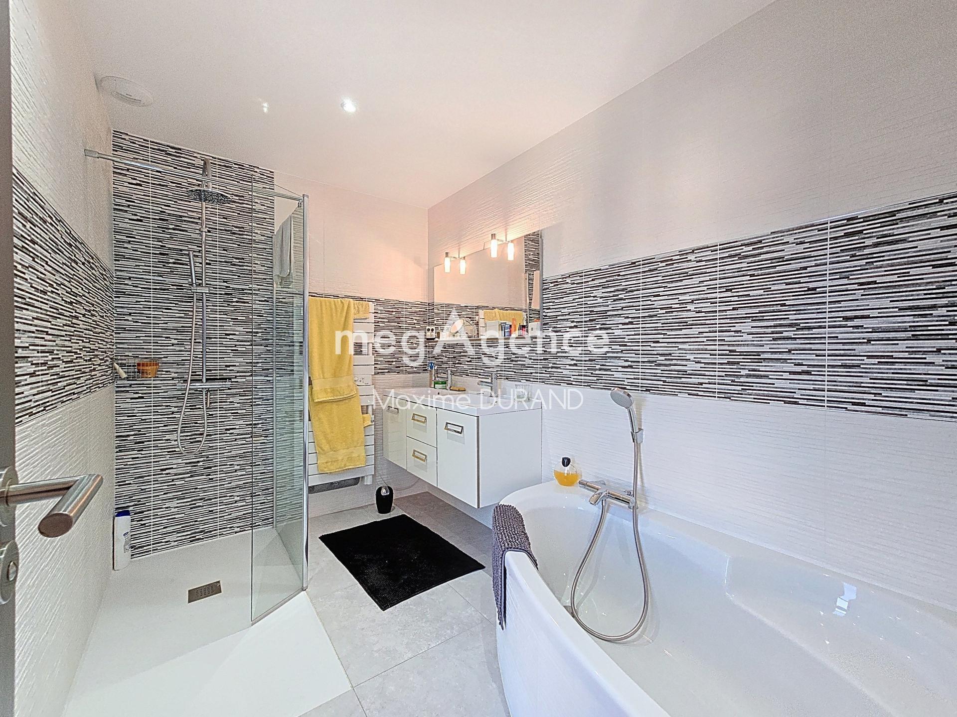 Miniature photo - 14 / 16