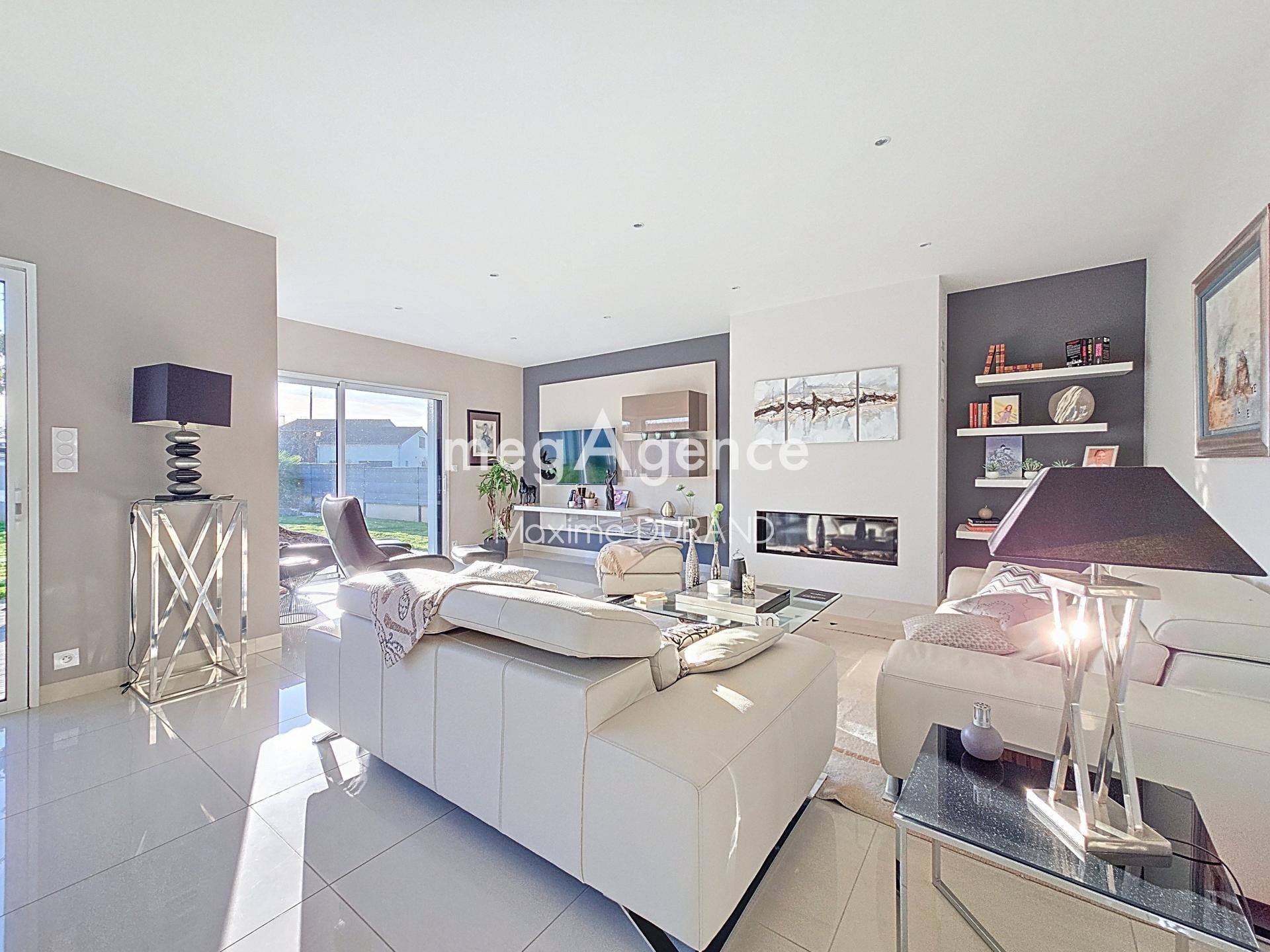 Miniature photo - 3 / 16