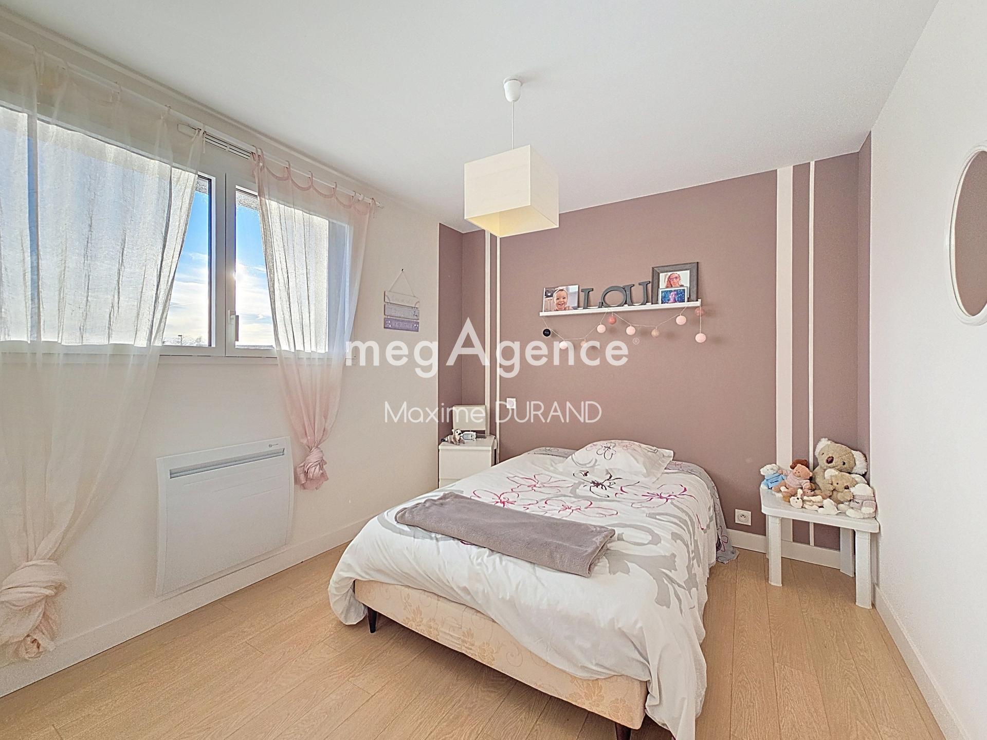 Miniature photo - 15 / 16