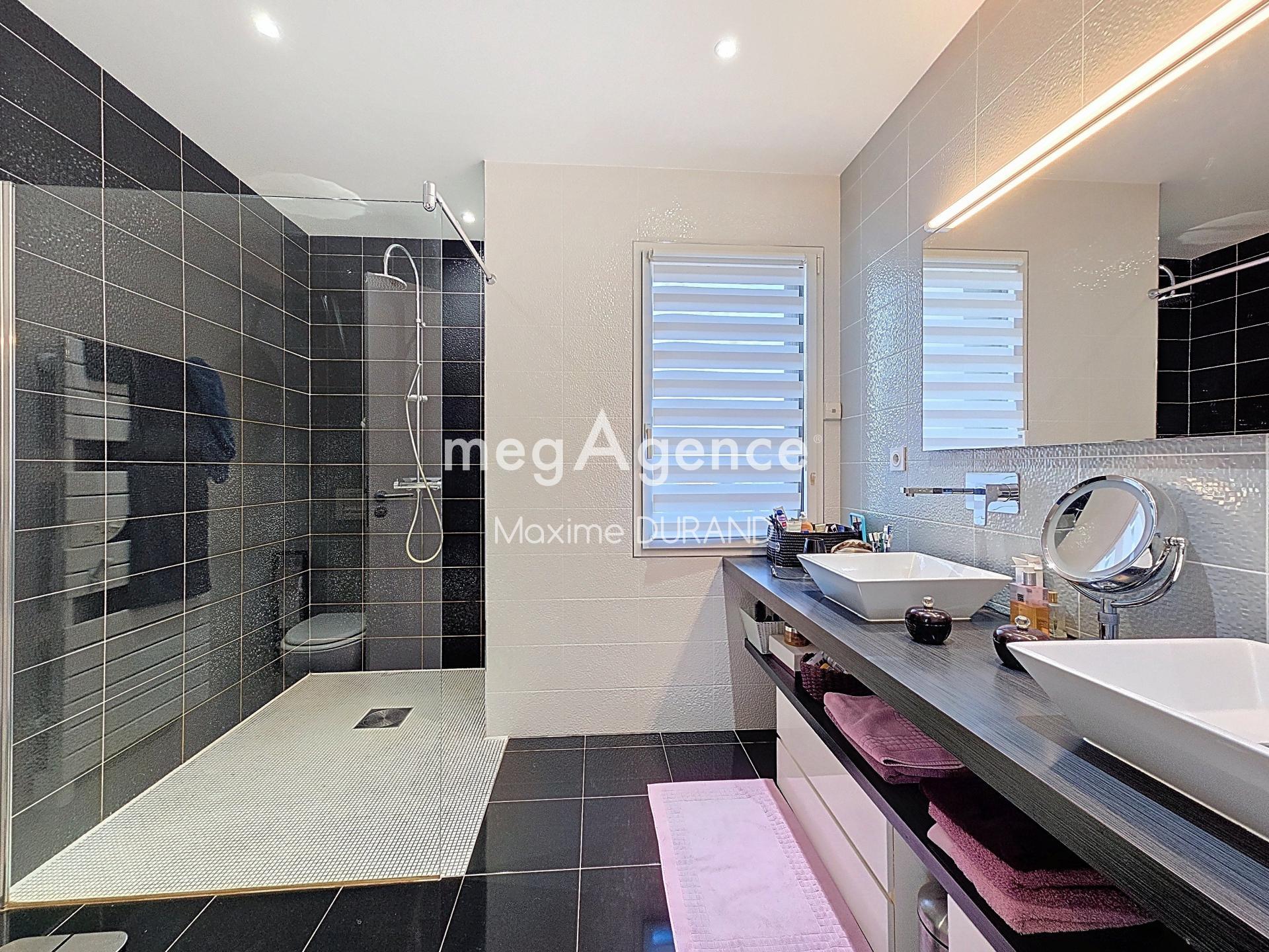 Miniature photo - 10 / 16