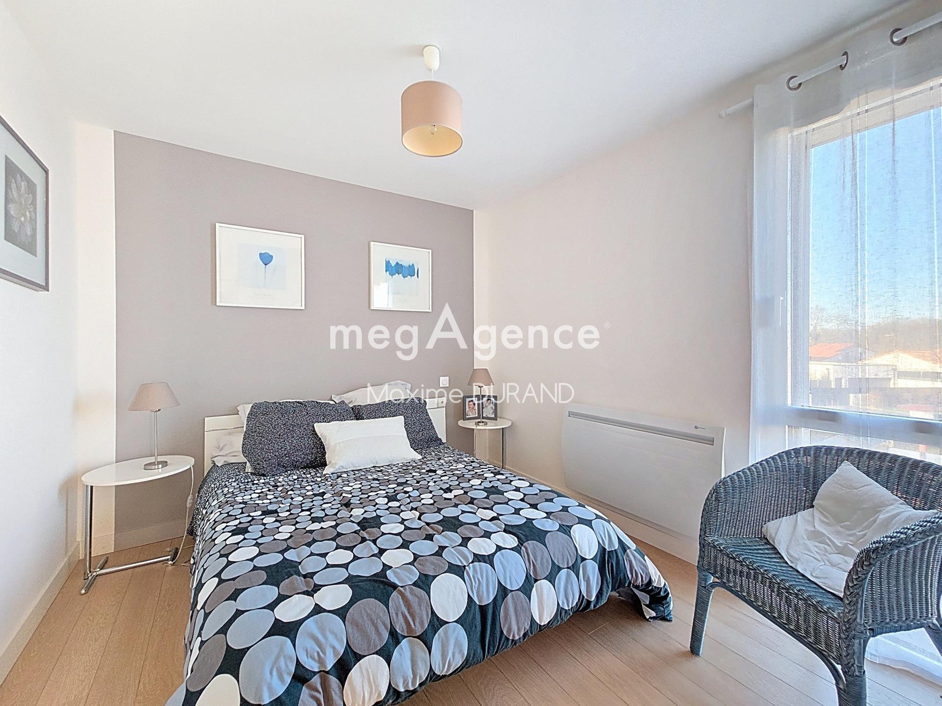 Miniature photo - 13 / 16