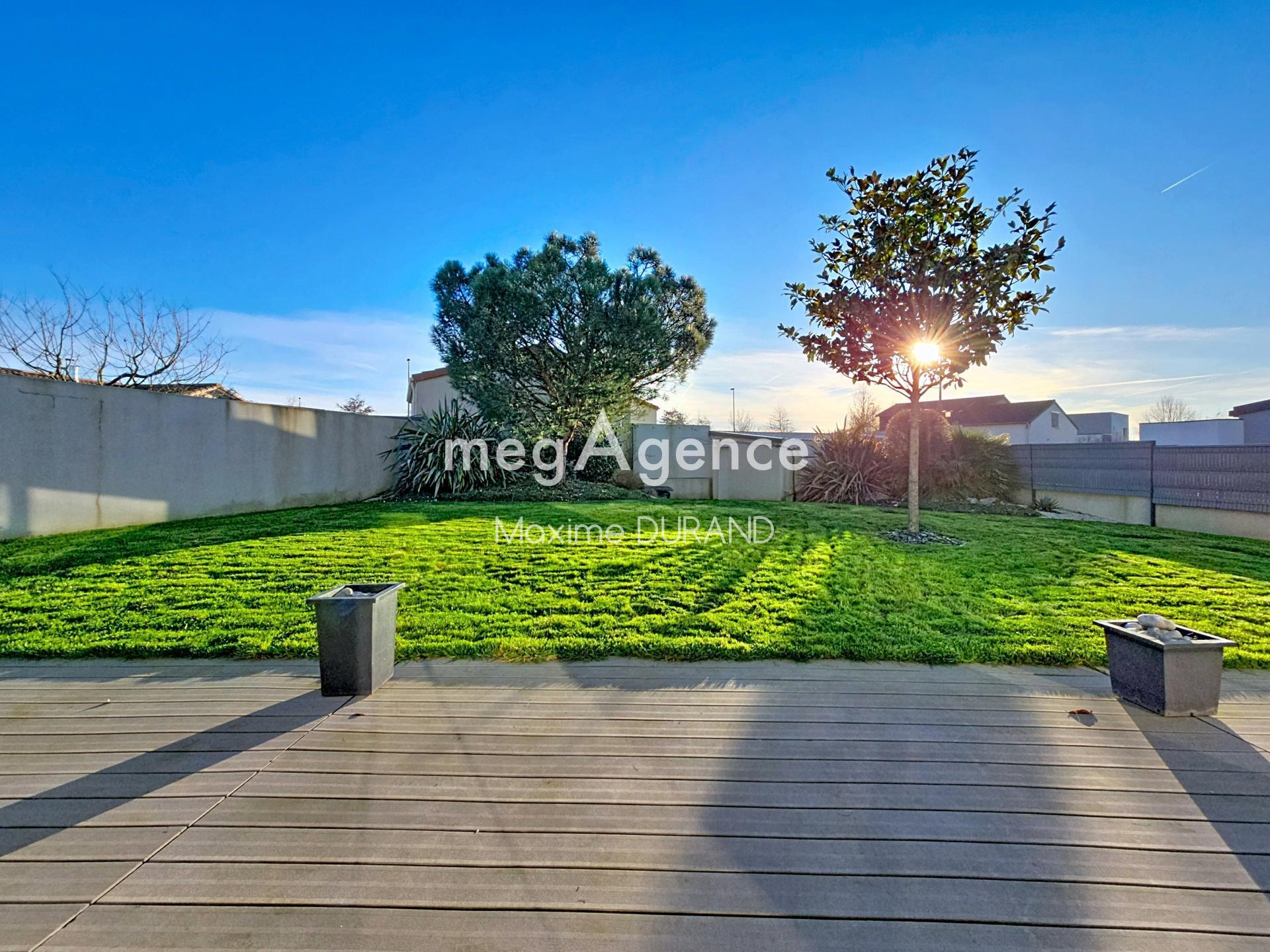 Miniature photo - 16 / 16