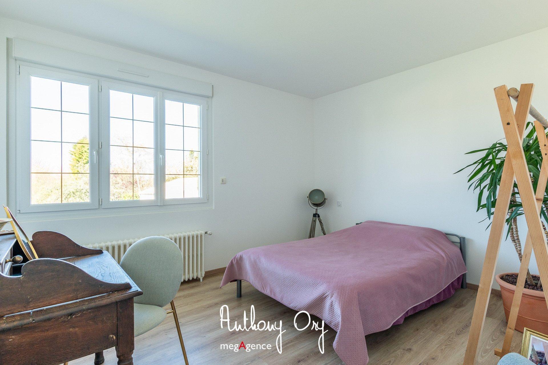 Miniature photo - 9 / 20