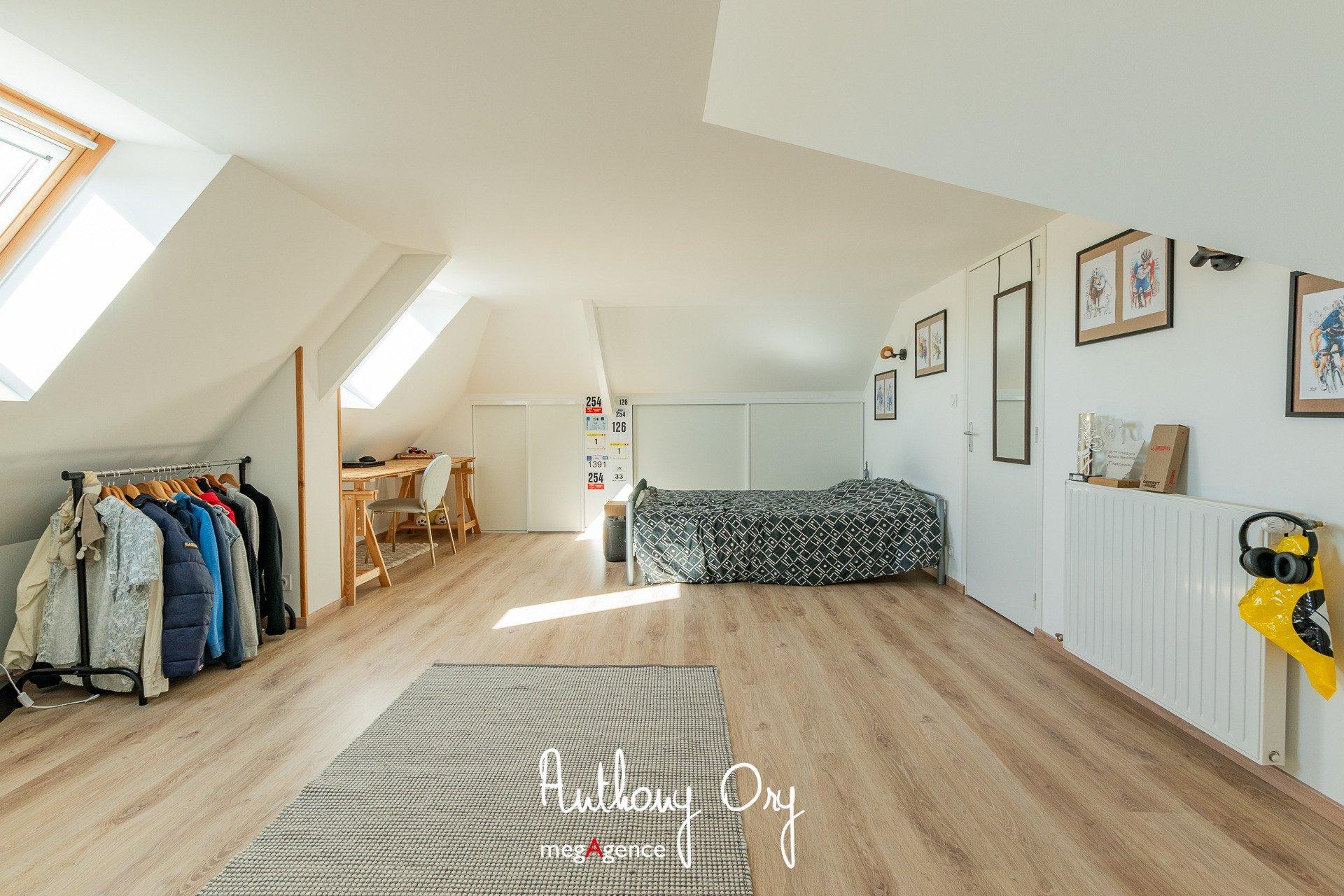 Miniature photo - 11 / 20