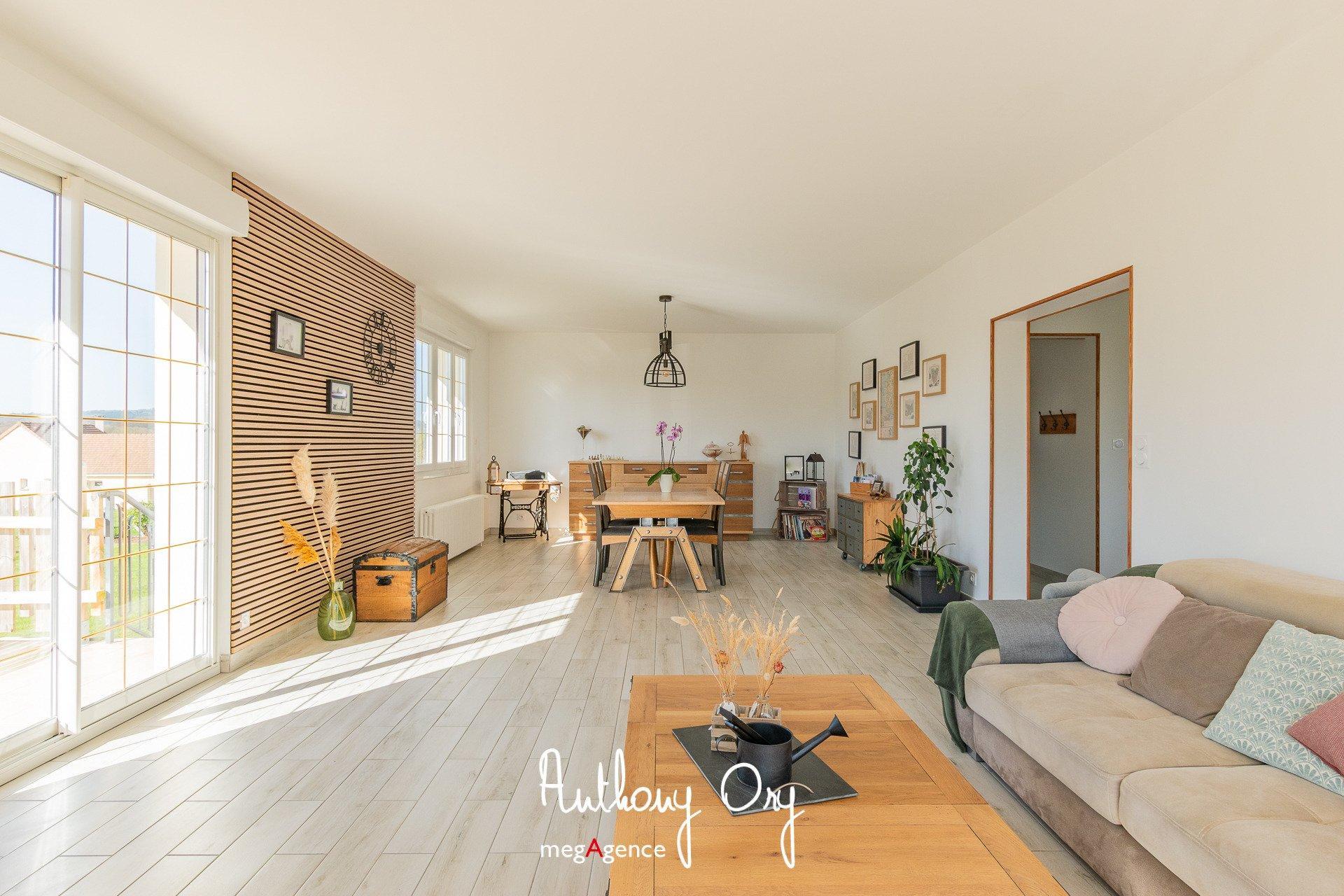 Miniature photo - 5 / 20