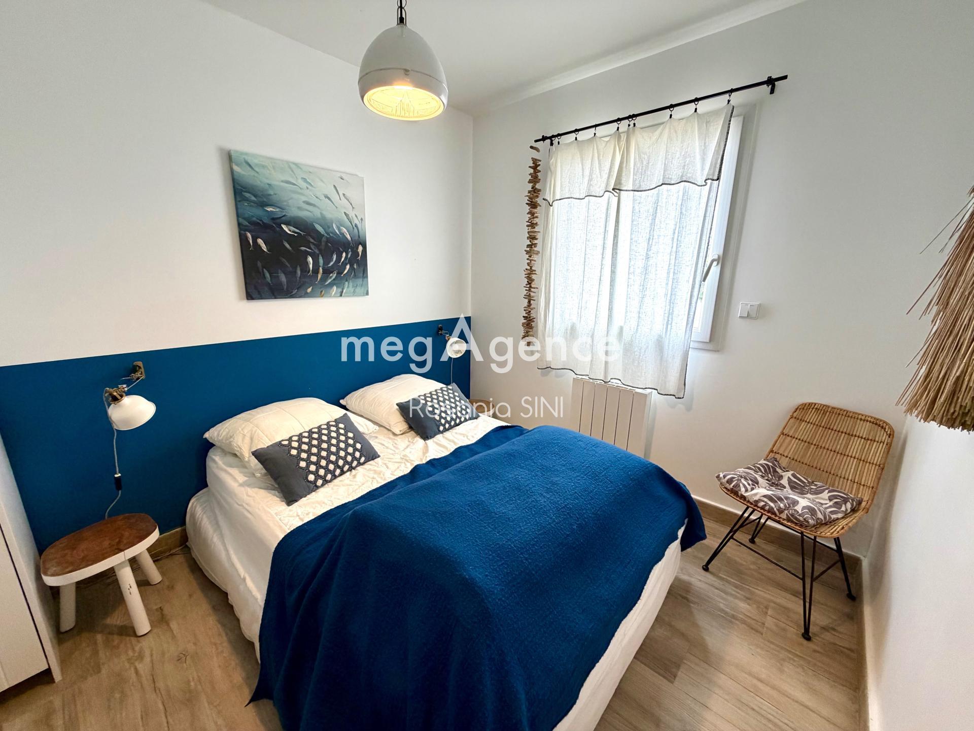 Miniature photo - 9 / 16