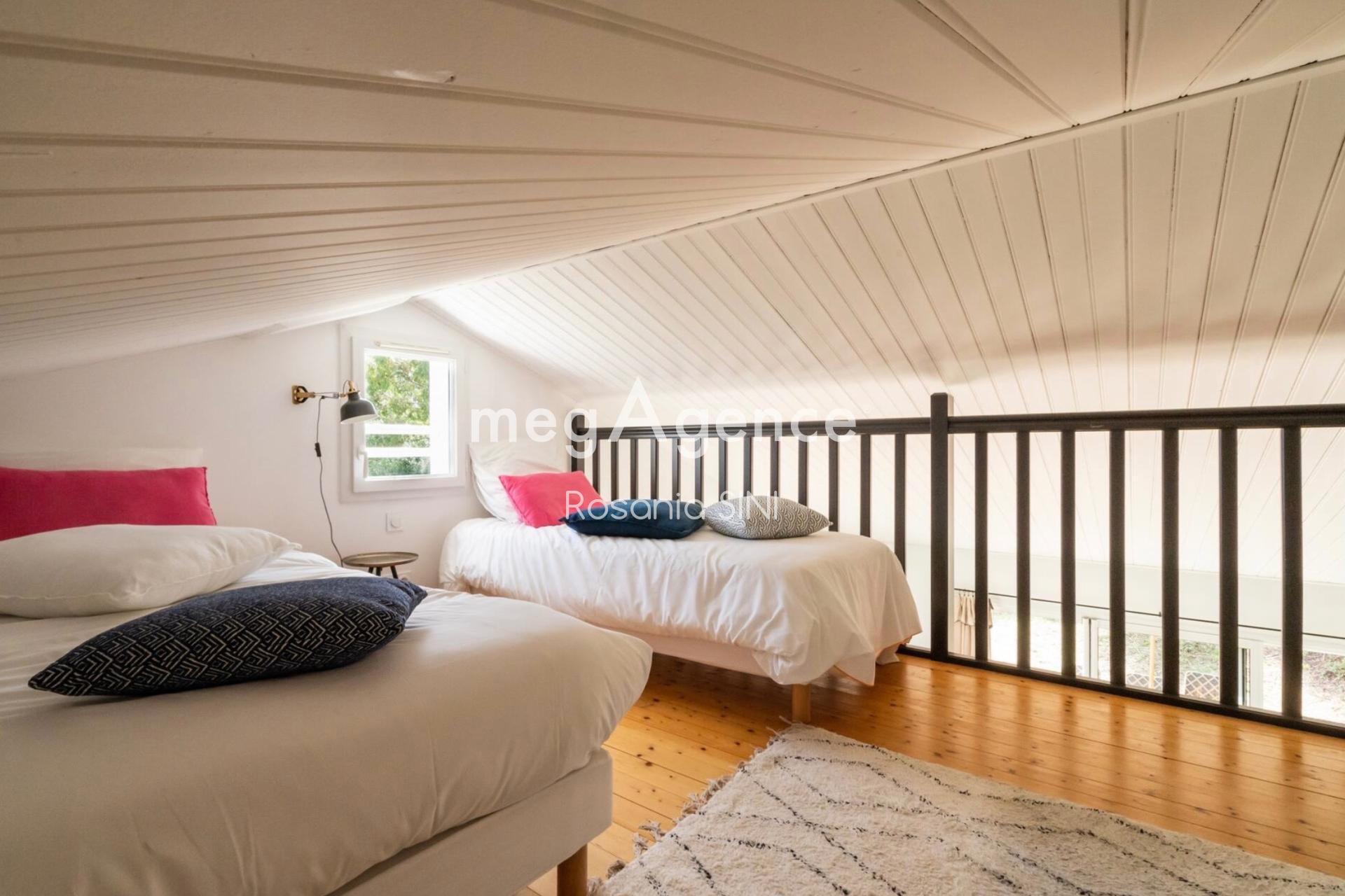 Miniature photo - 11 / 16