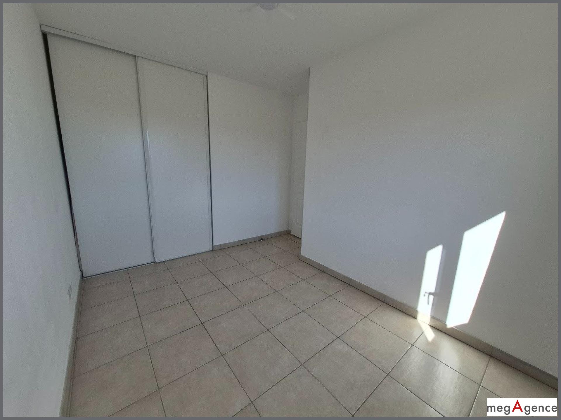 Miniature photo - 6 / 8