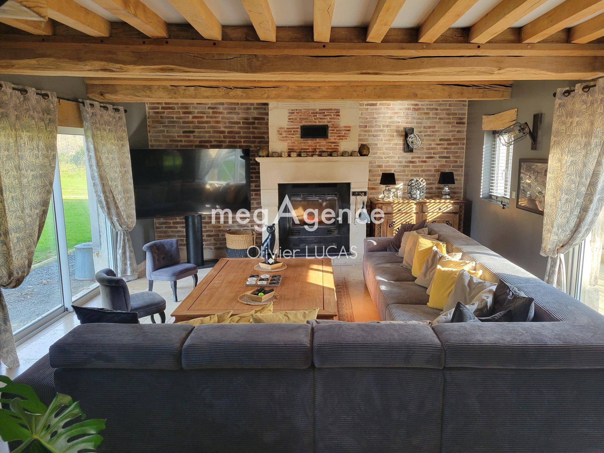 Miniature photo - 2 / 17