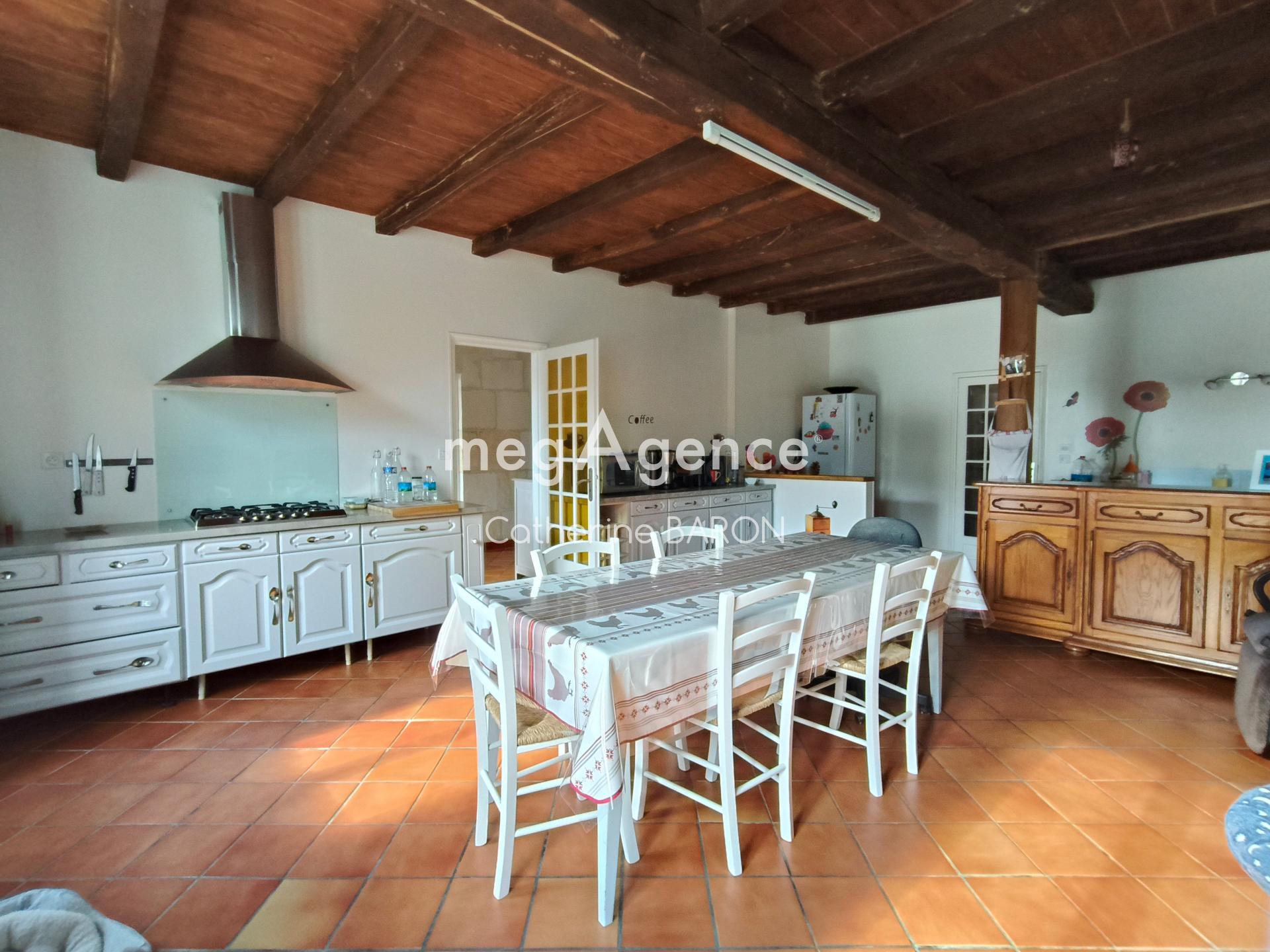 Miniature photo - 2 / 8