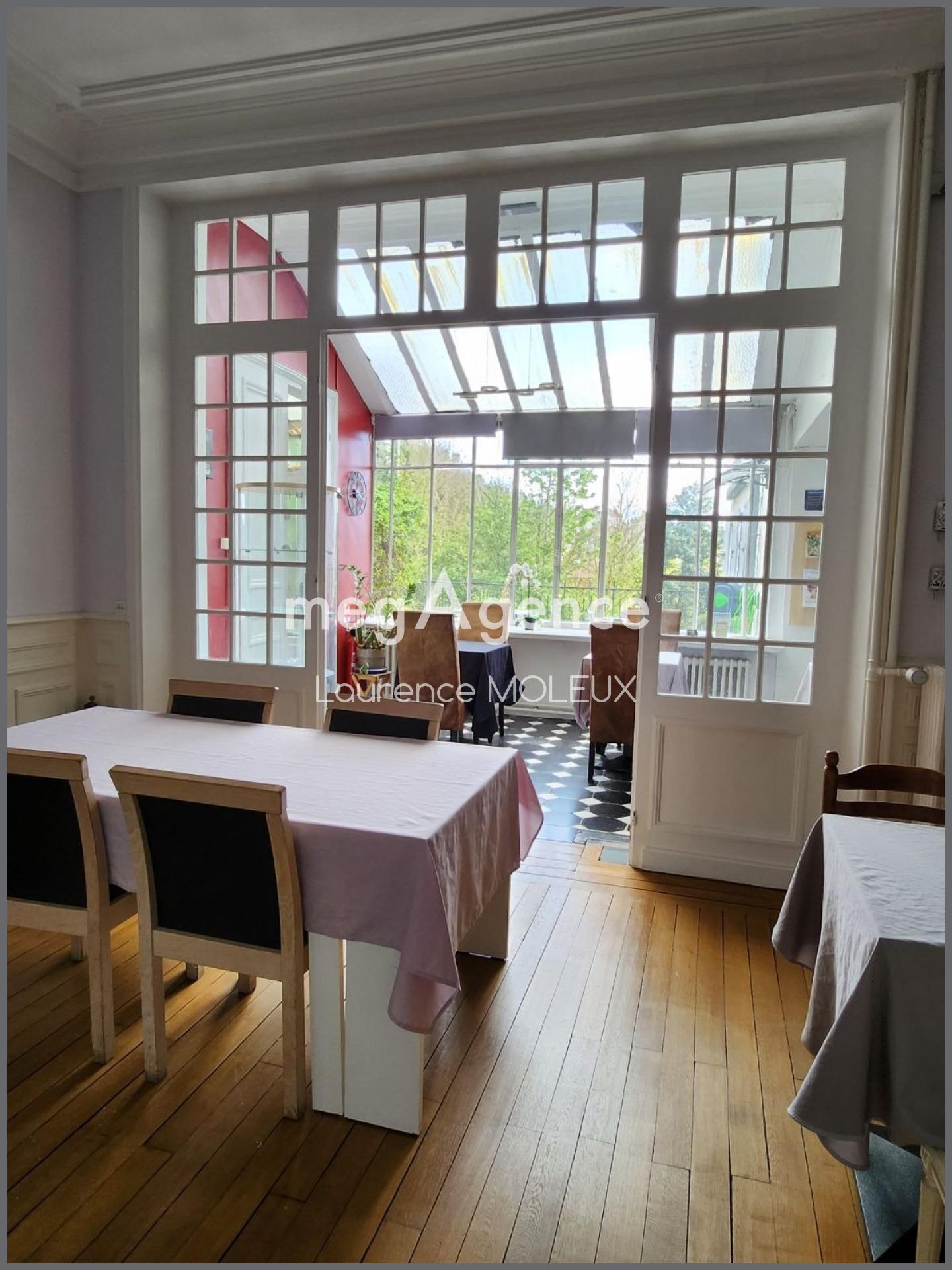 Miniature photo - 5 / 10