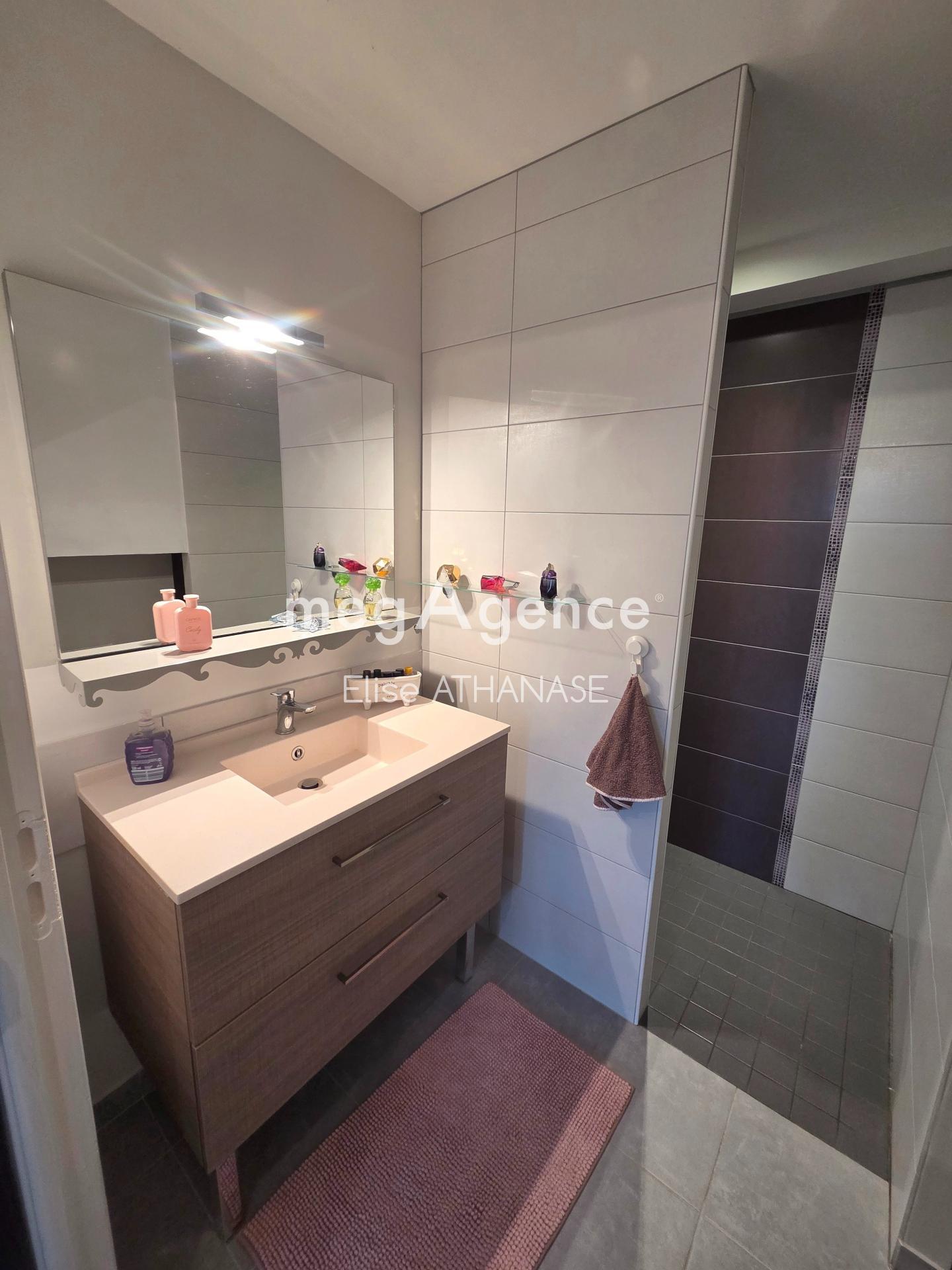 Miniature photo - 8 / 17