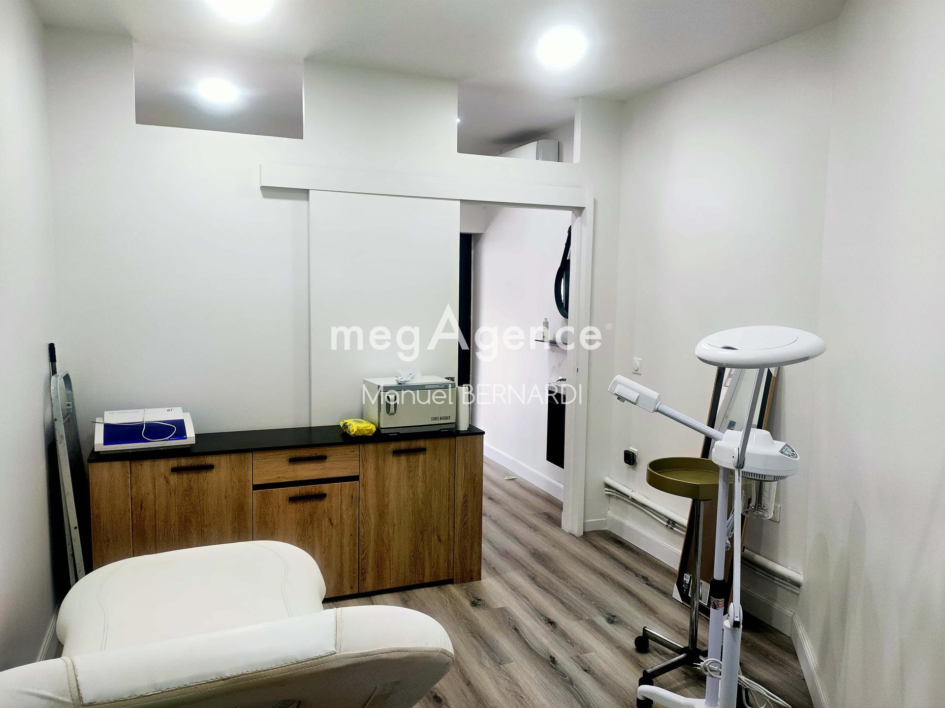 Miniature photo - 2 / 8