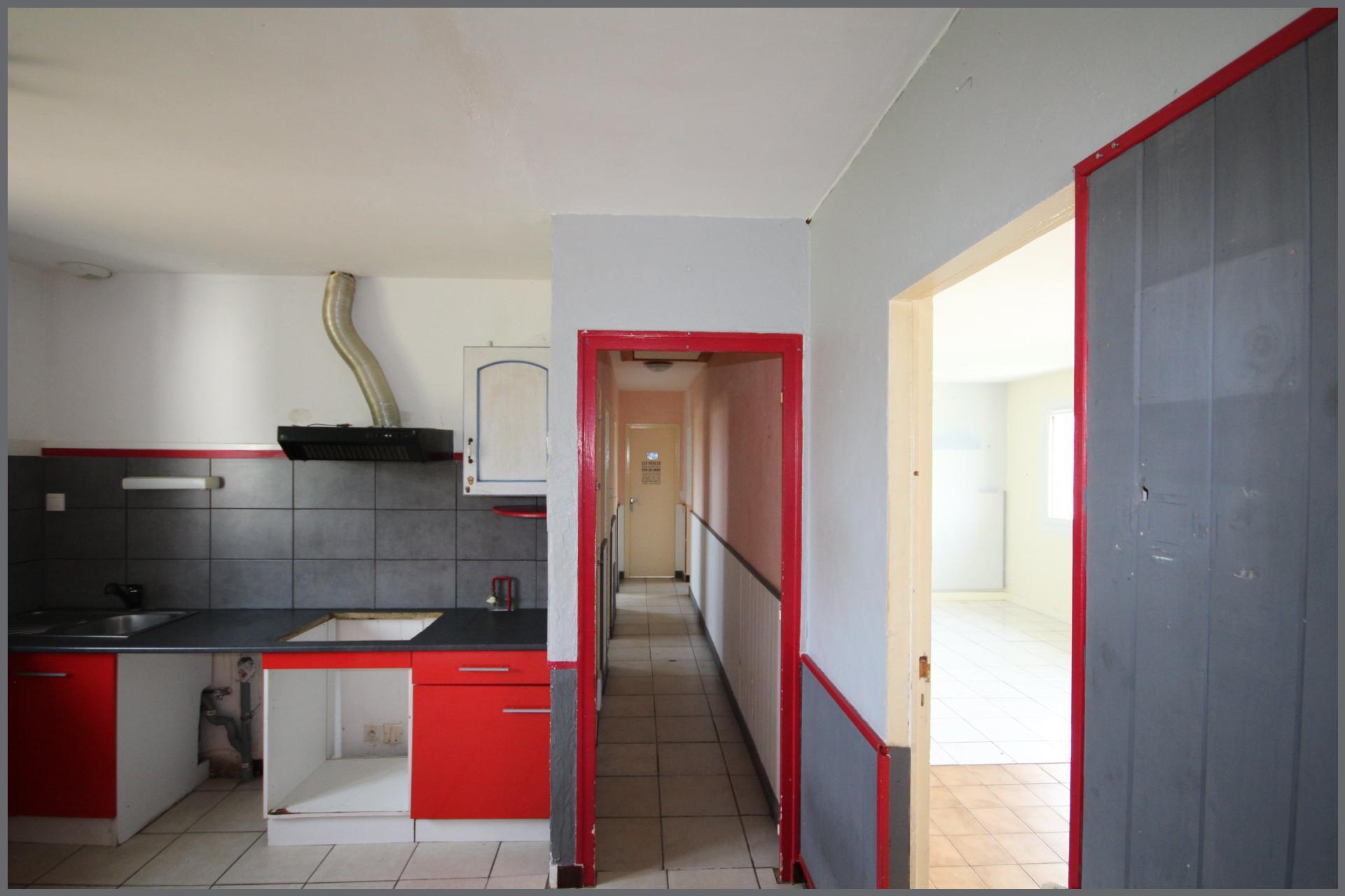 Miniature photo - 2 / 17