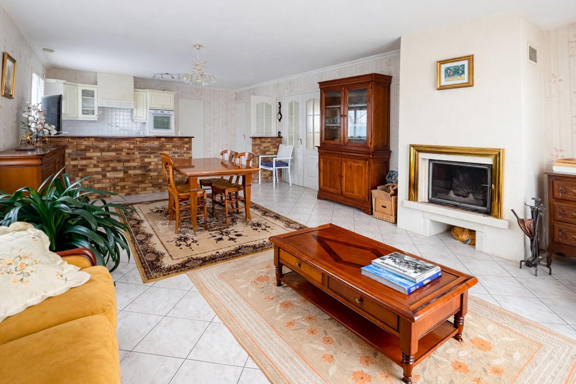 Miniature photo - 2 / 20