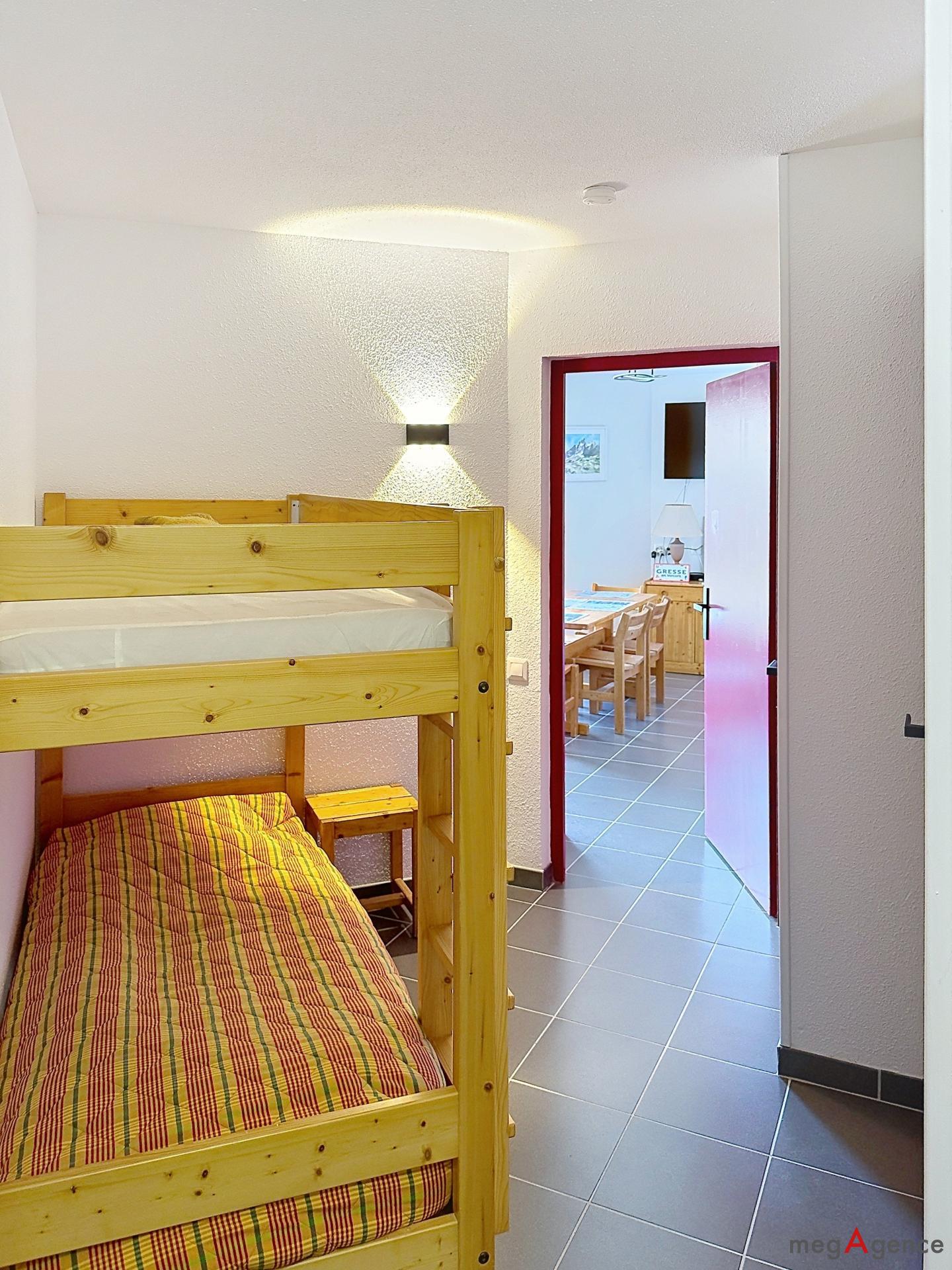 Miniature photo - 7 / 10