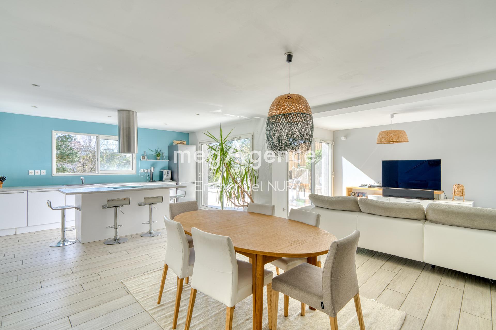 Miniature photo - 18 / 20