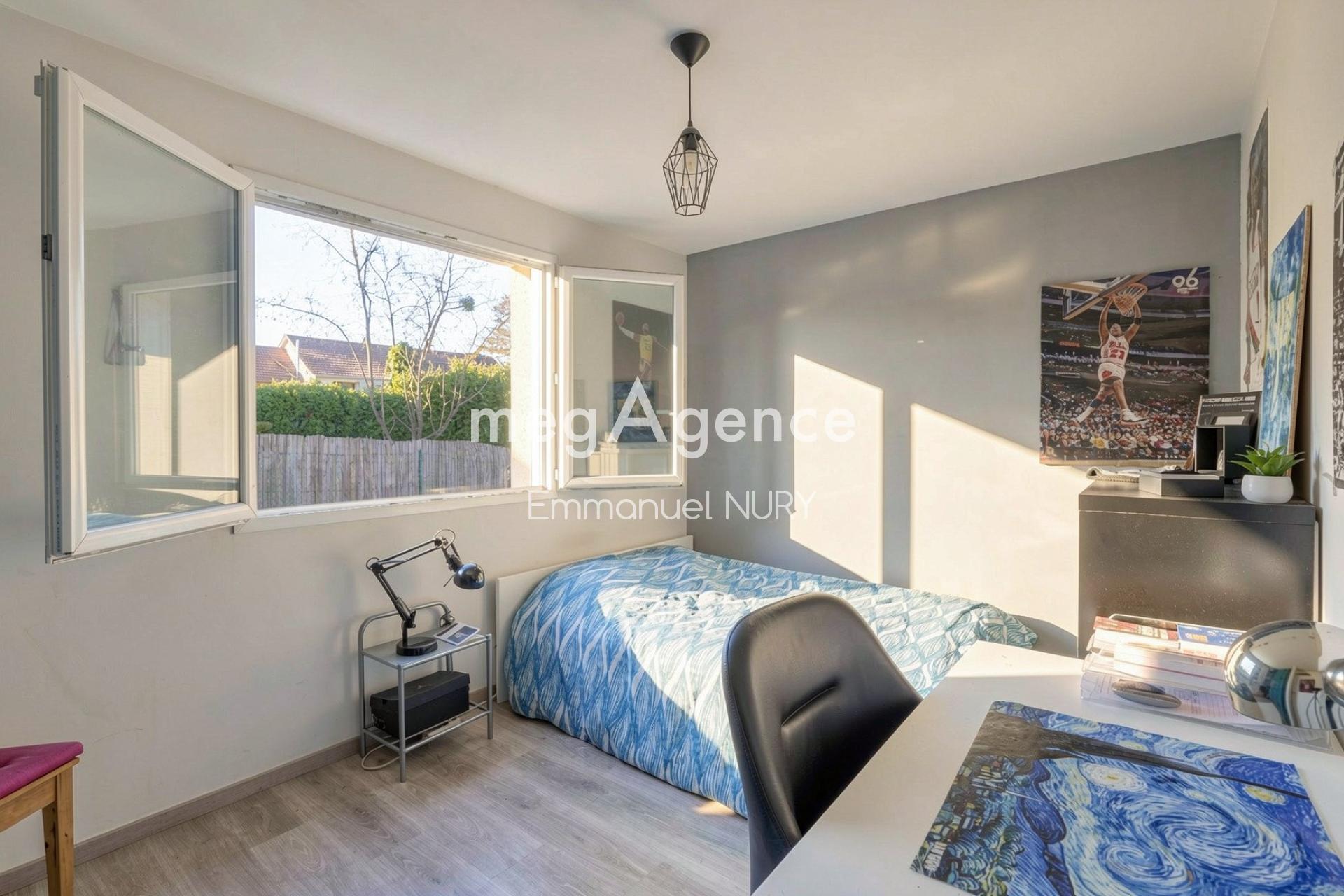 Miniature photo - 16 / 20