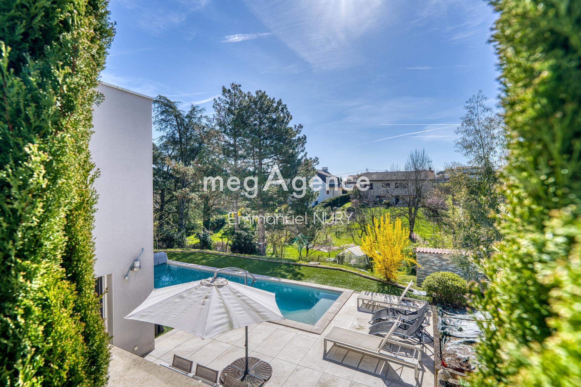 Miniature photo - 9 / 20